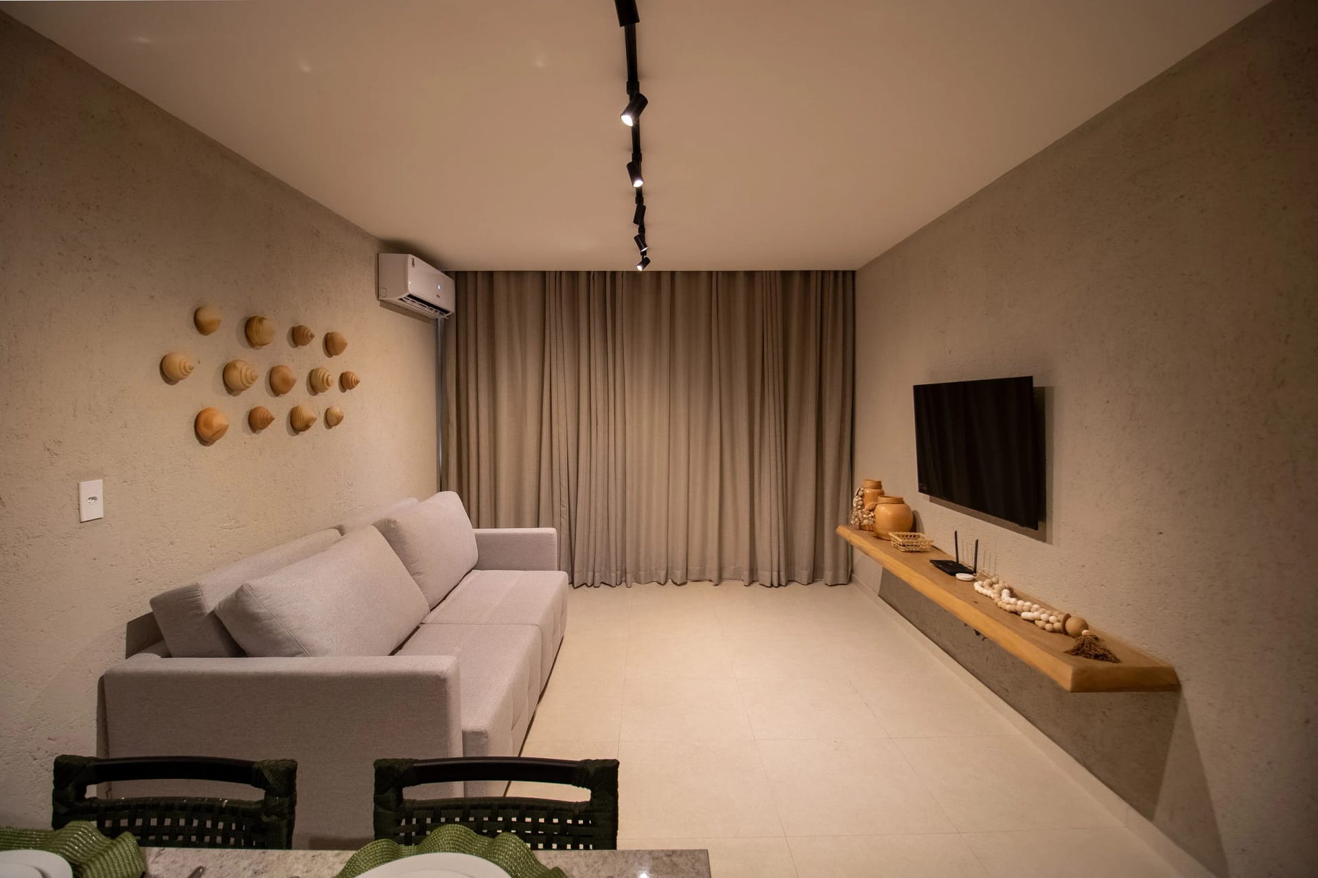 Sala de Estar — Studio Manah Villa Boutique em Milagres by Qavi