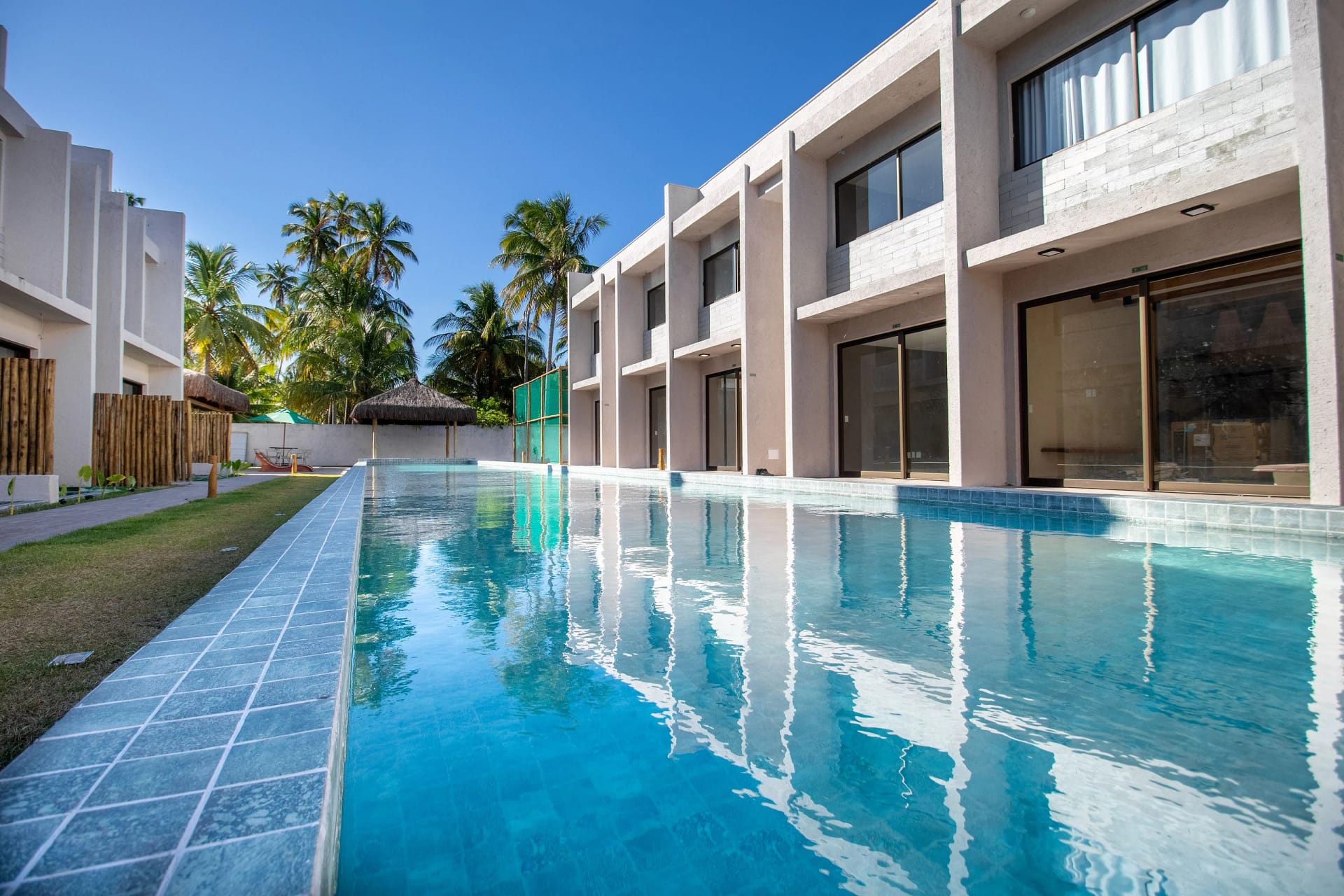 Área e instalações — Studio Manah Villa Boutique em Milagres by Qavi