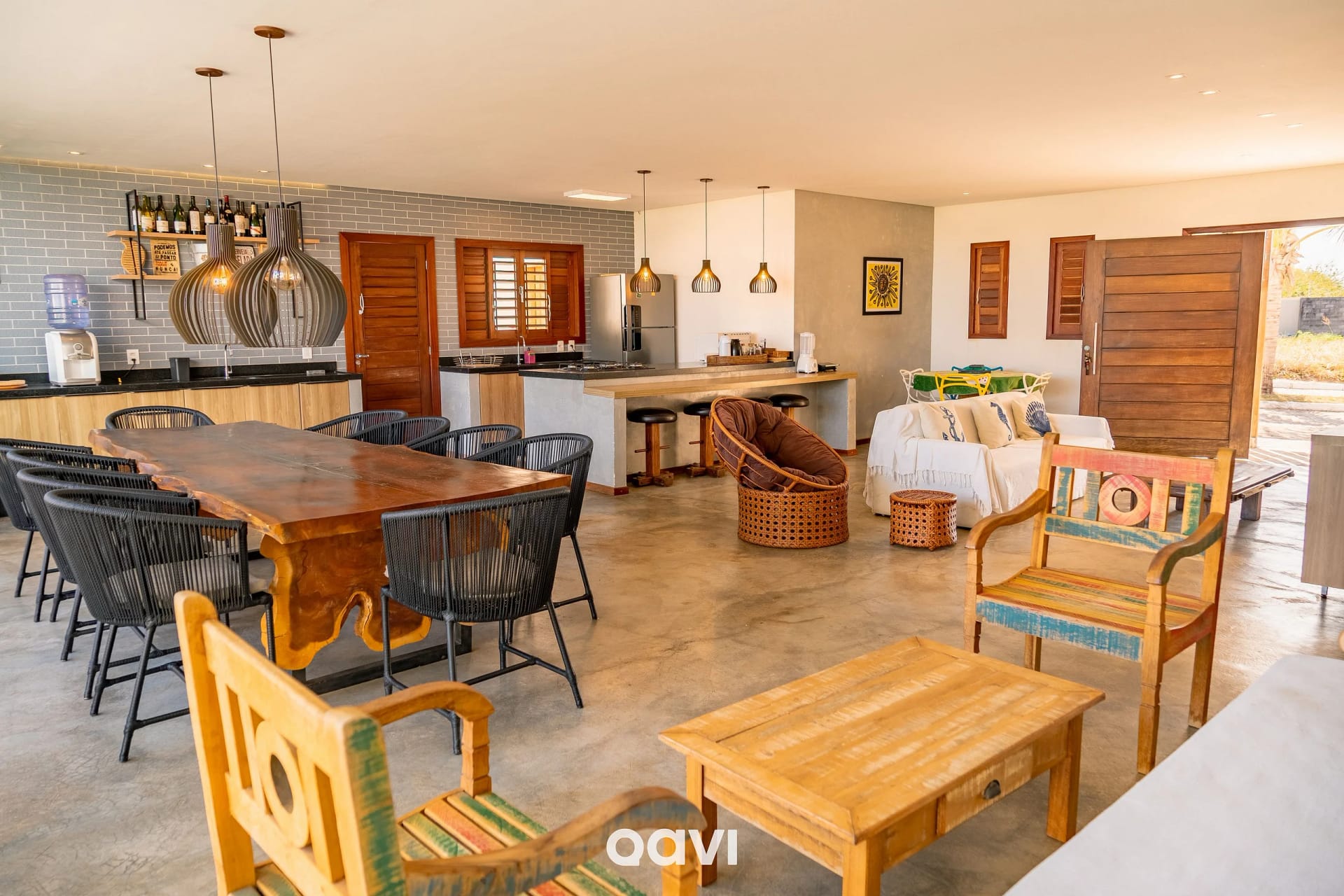 Kitchen or kitchenette — Casa Kairós no Shamballa by Qavi