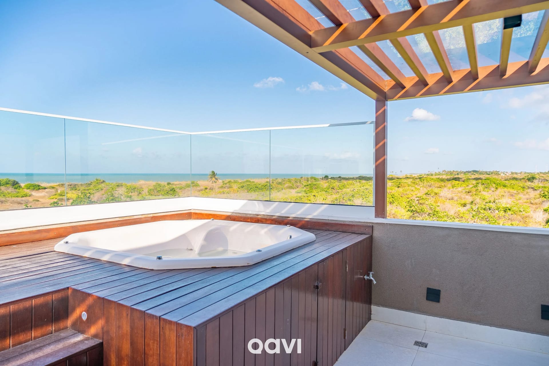 Varanda / Terraço — Casa de Luxo com Jacuzzi em Gostoso by Qavi