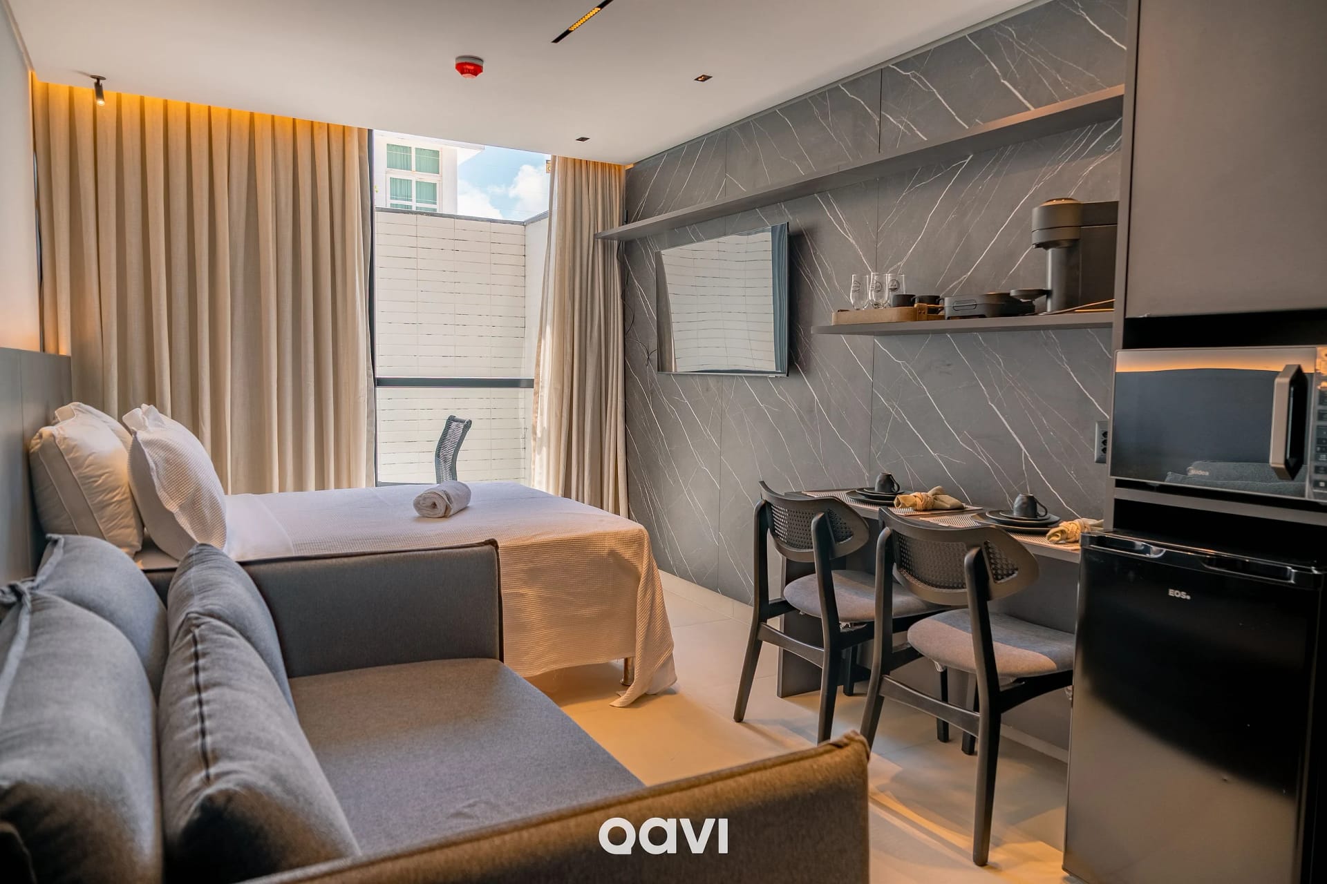 Dormitorio — Studio Beira Mar Alta Garden Bessa by Qavi