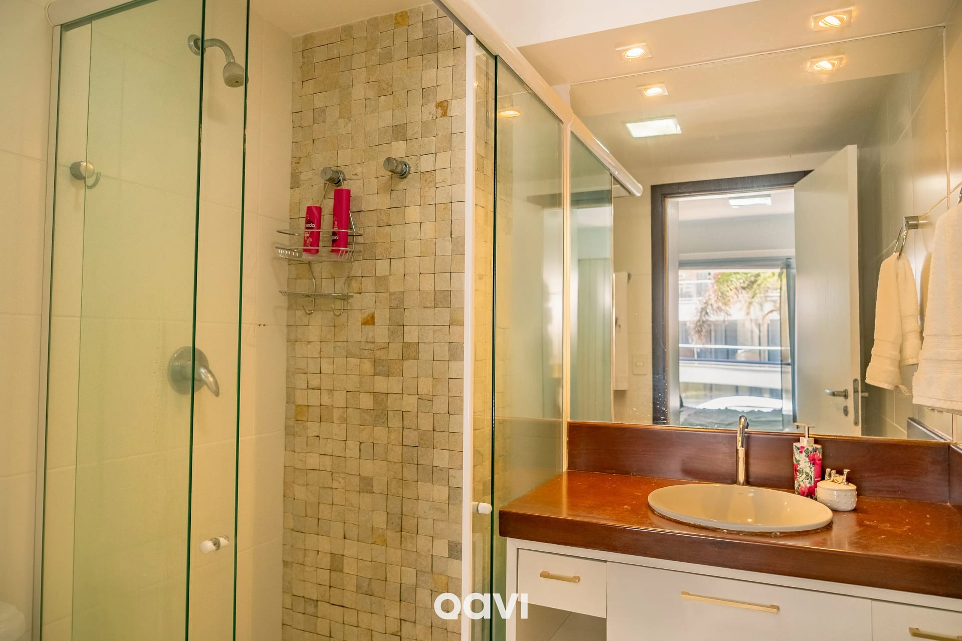 Toilet — Apartamento Dunas de Cotovelo Beira-Mar by Qavi
