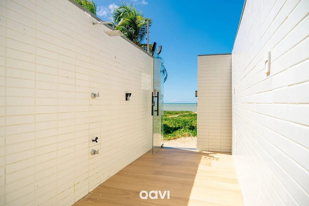 Studio Beira Mar Alta Garden Bessa by Qavi