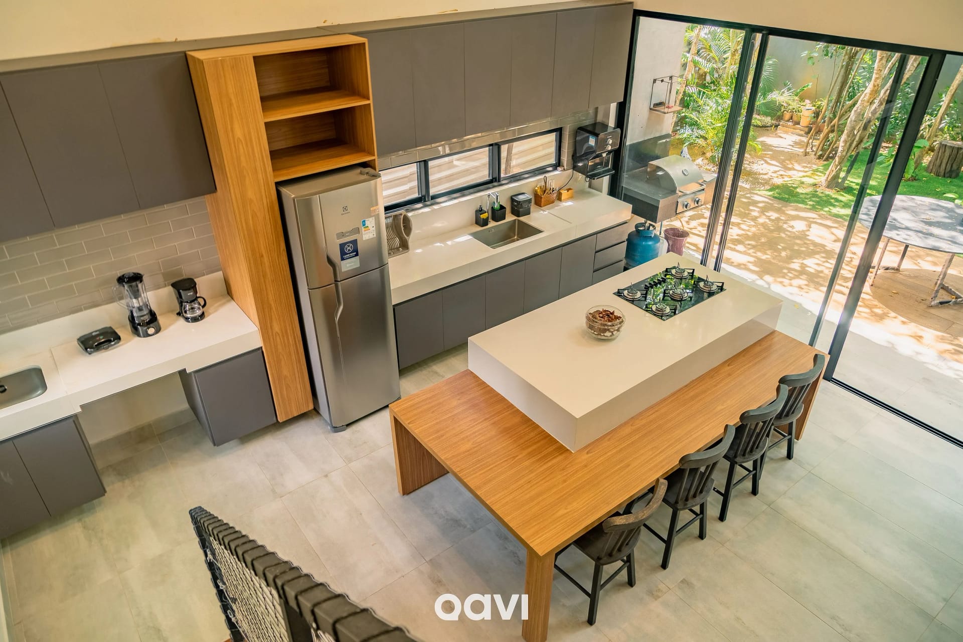 Kitchen or kitchenette — Casa de Luxo com Piscina em Pipa by Qavi