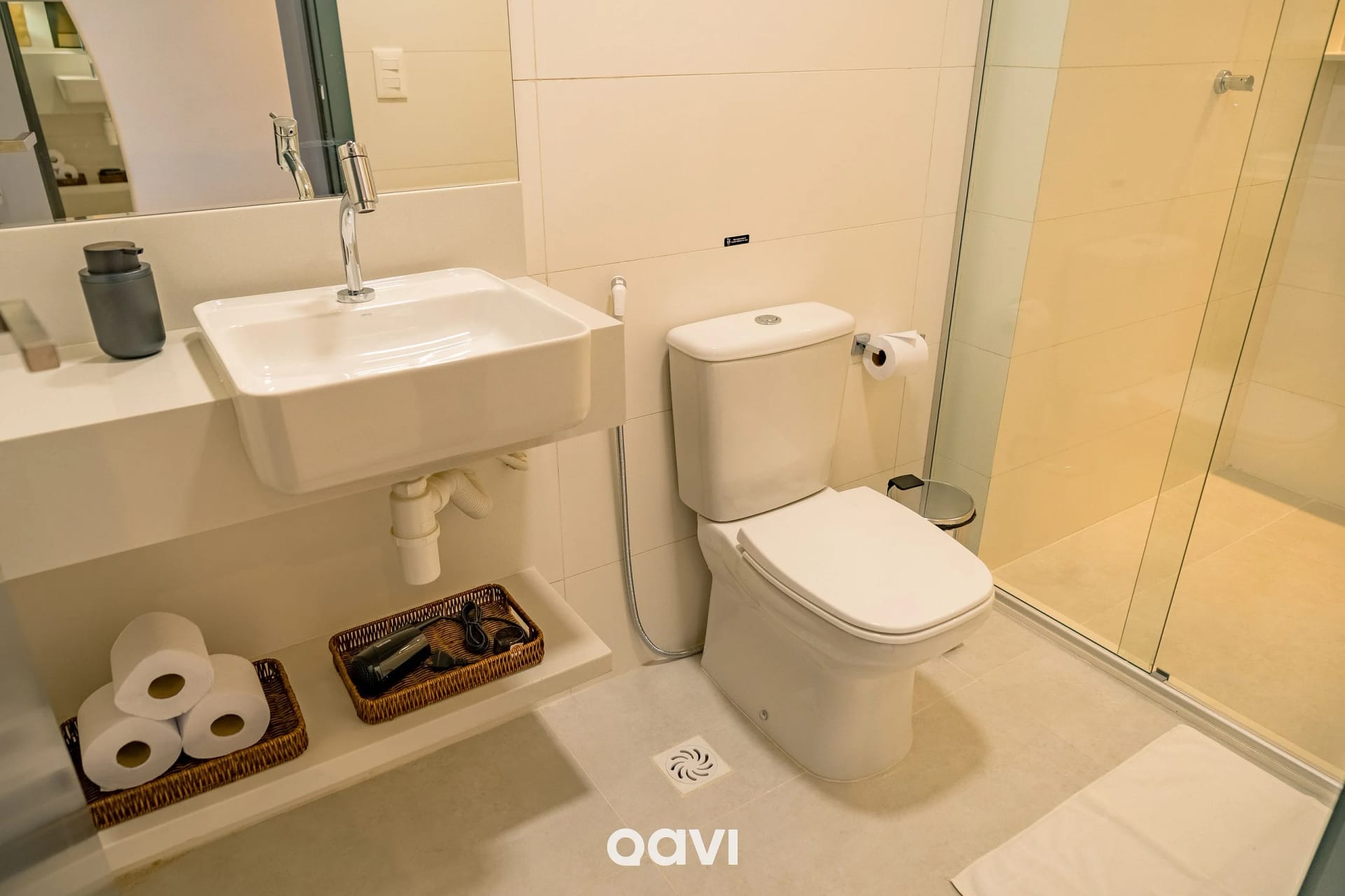 Toilet — Studio Vista Mar Sun Smart Intermares by Qavi