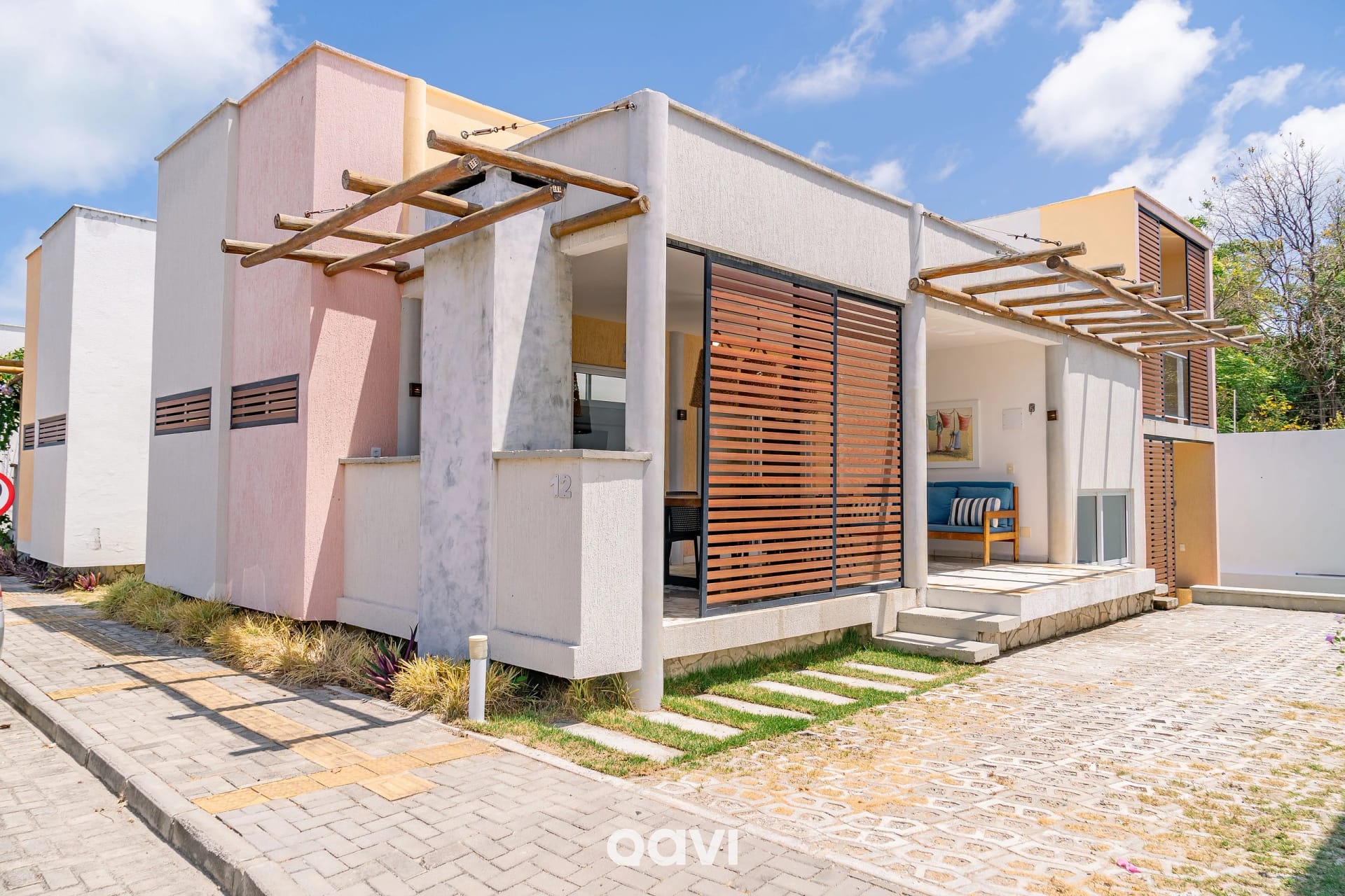 Fachada — Casa Ampla com Piscina Privativa em Pipa by Qavi