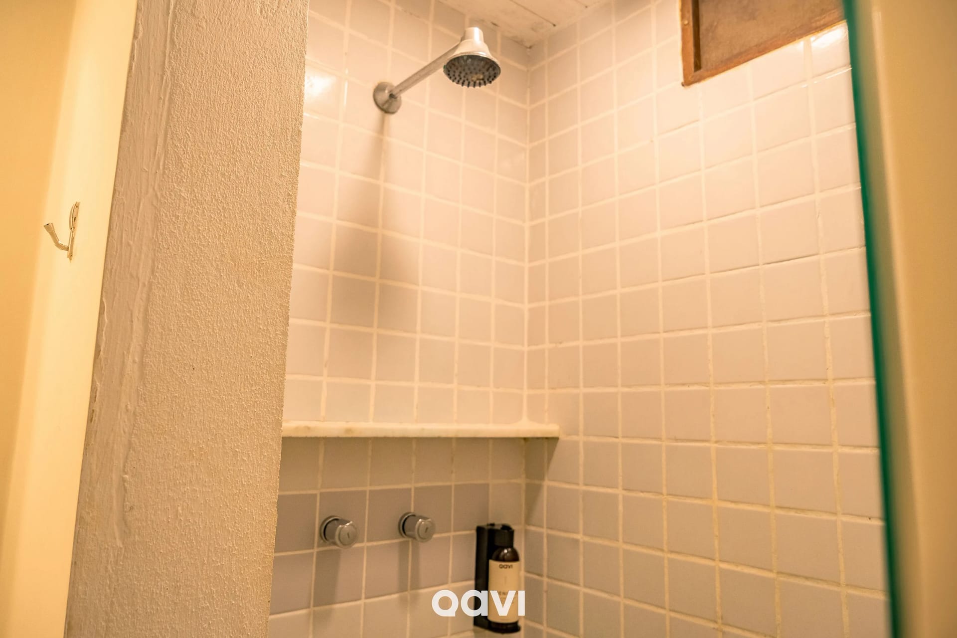 Toilet — Suíte Duplo Superior Almarina Pipa by QAVI
