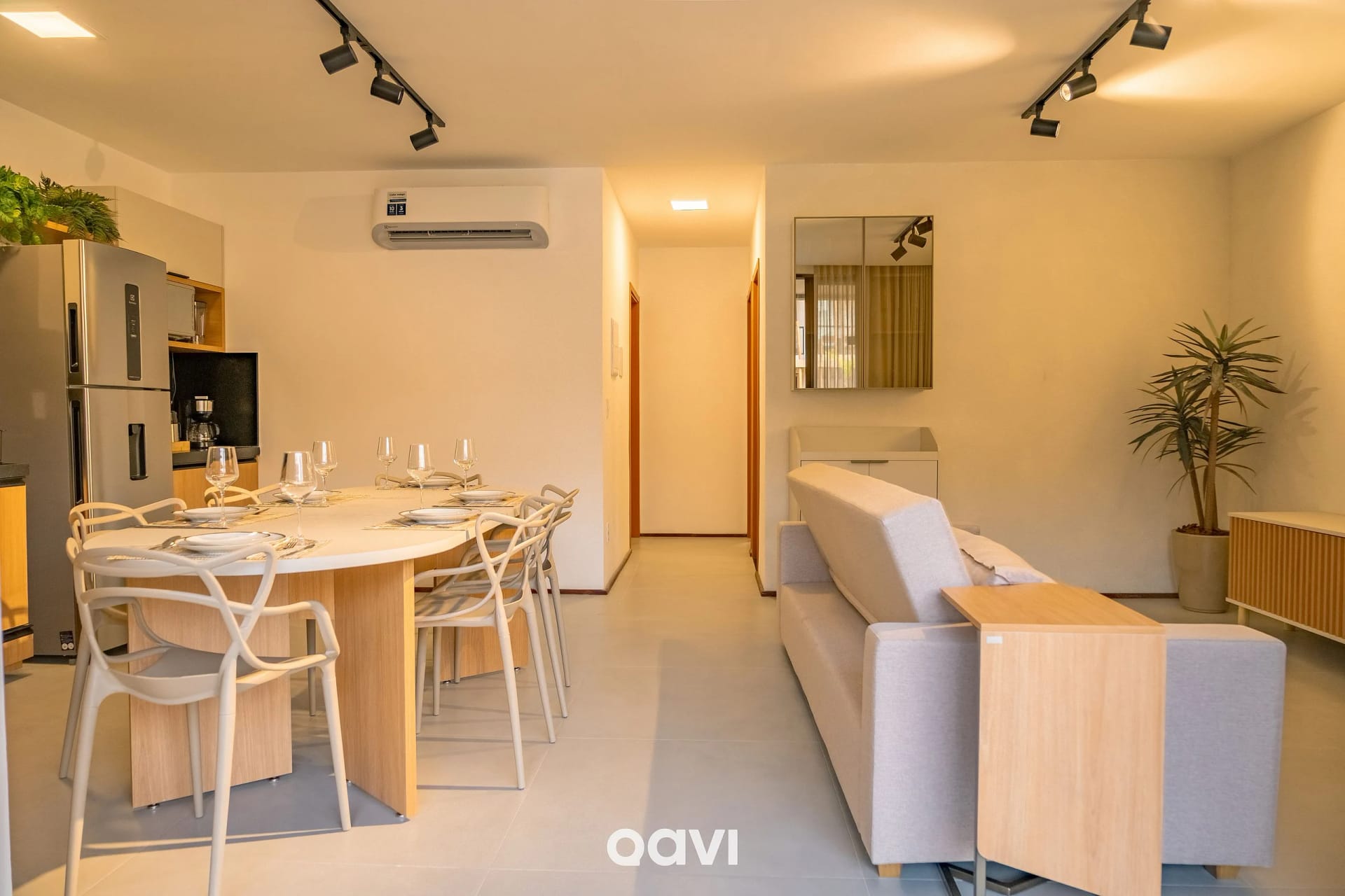 Sala de Estar — Apartamento Design Naay Tatuamunha by Qavi