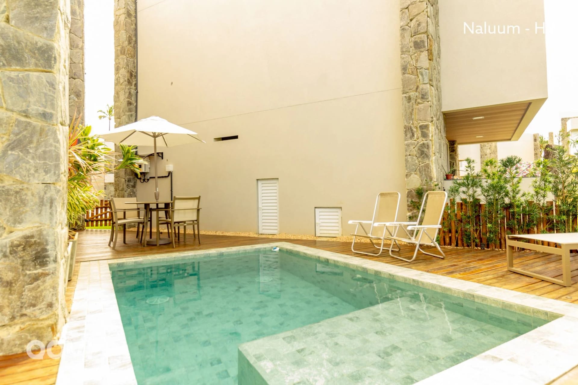 Swimming pool — Casa Anamá em condomínio Naluum by Qavi