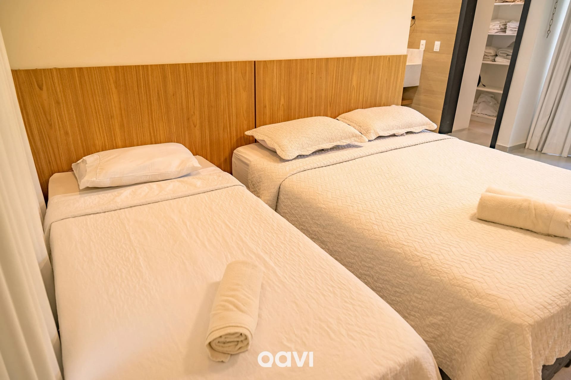 Bedroom — Casa com Piscina Privativa no Condomínio Maxlife10 - By Qavi