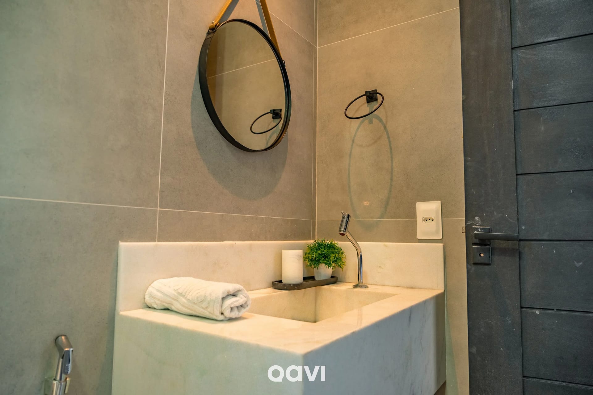 Banheiro — Casa luxuosa em condomínio Maxlife09 - By Qavi