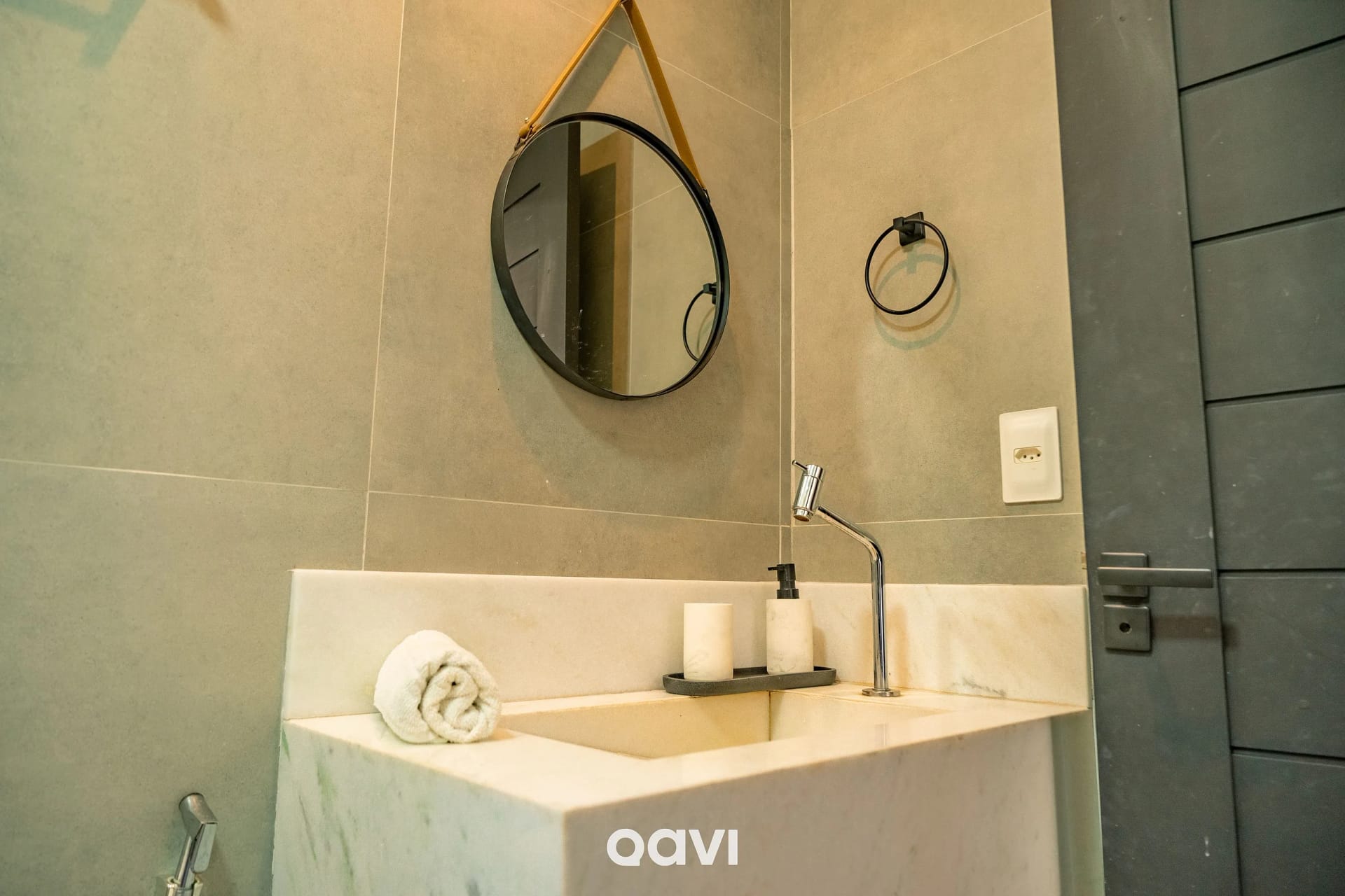 Banheiro — Casa luxuosa em condomínio Maxlife09 - By Qavi