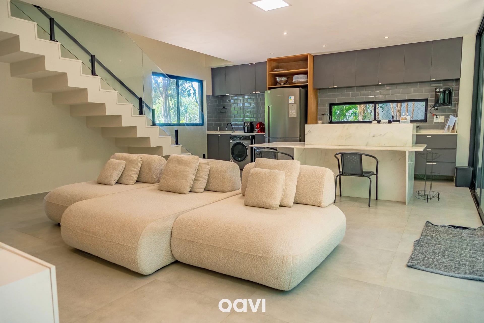 Sala de Estar — Casa luxuosa em condomínio Maxlife09 - By Qavi