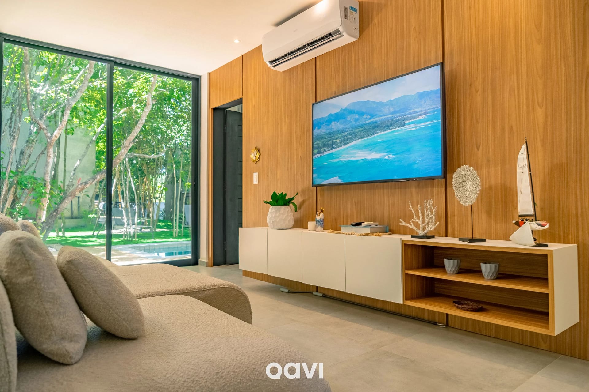 Sala de Estar — Casa luxuosa em condomínio Maxlife09 - By Qavi