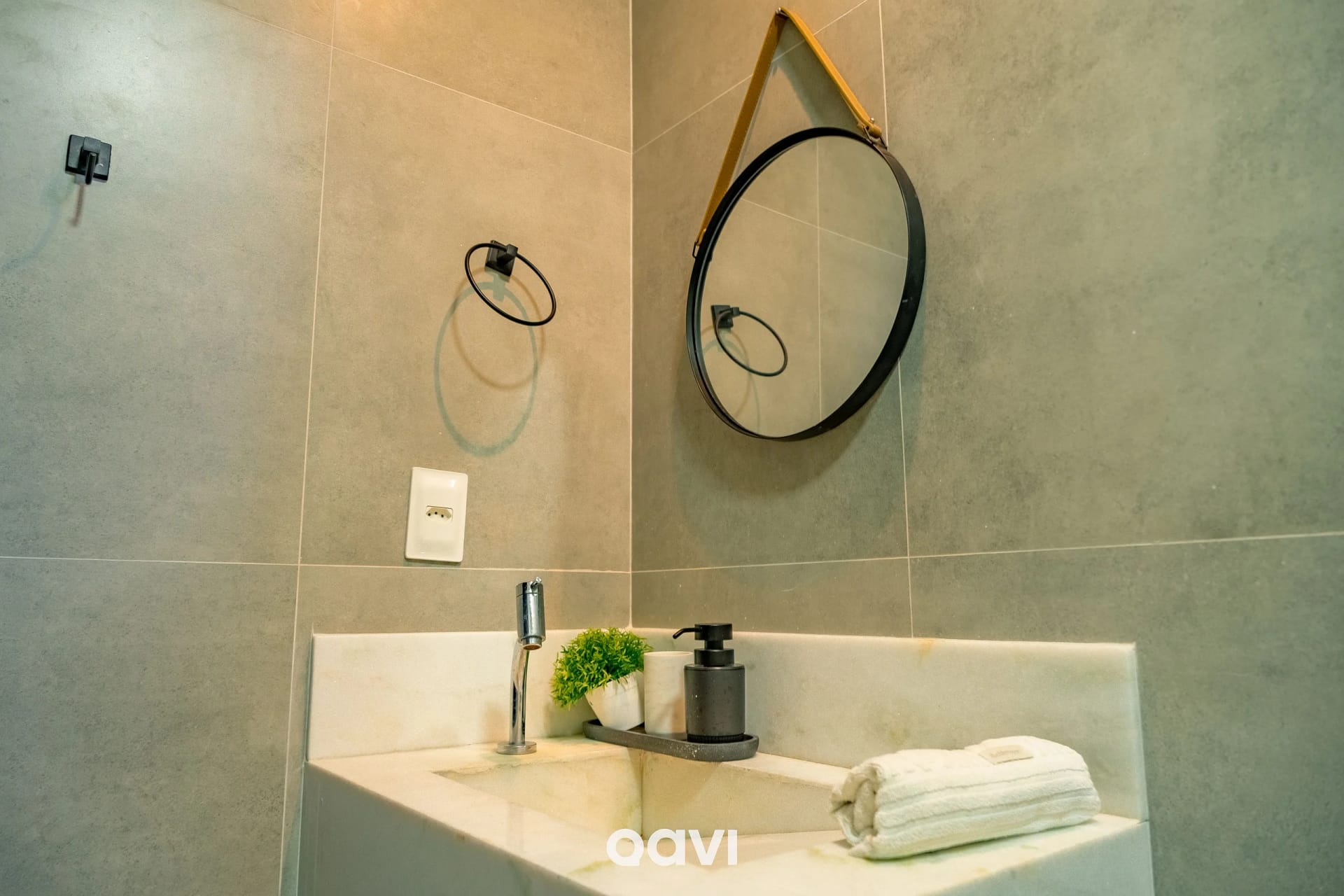 Banheiro — Casa luxuosa em condomínio Maxlife09 - By Qavi