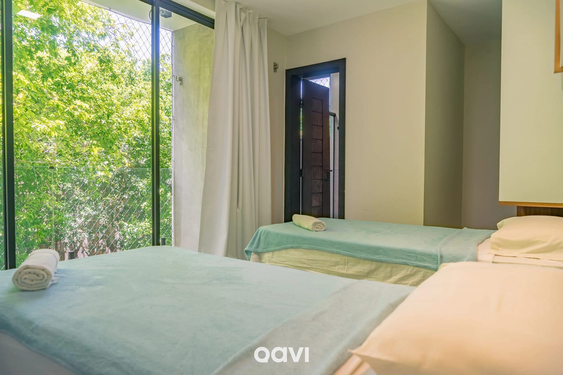 Quarto — Casa luxuosa em condomínio Maxlife09 - By Qavi