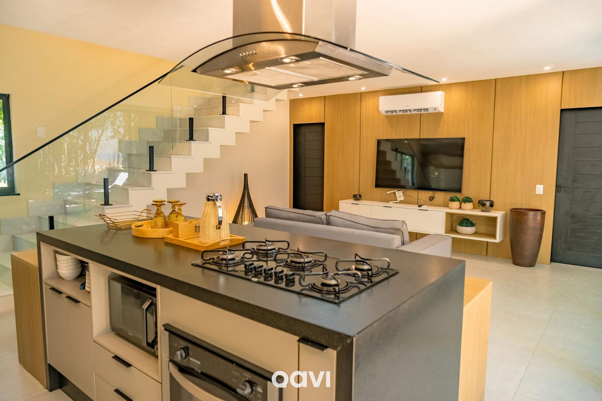 Kitchen or kitchenette — Casa com Piscina Privativa em condomínio Maxlife11 - By Qavi