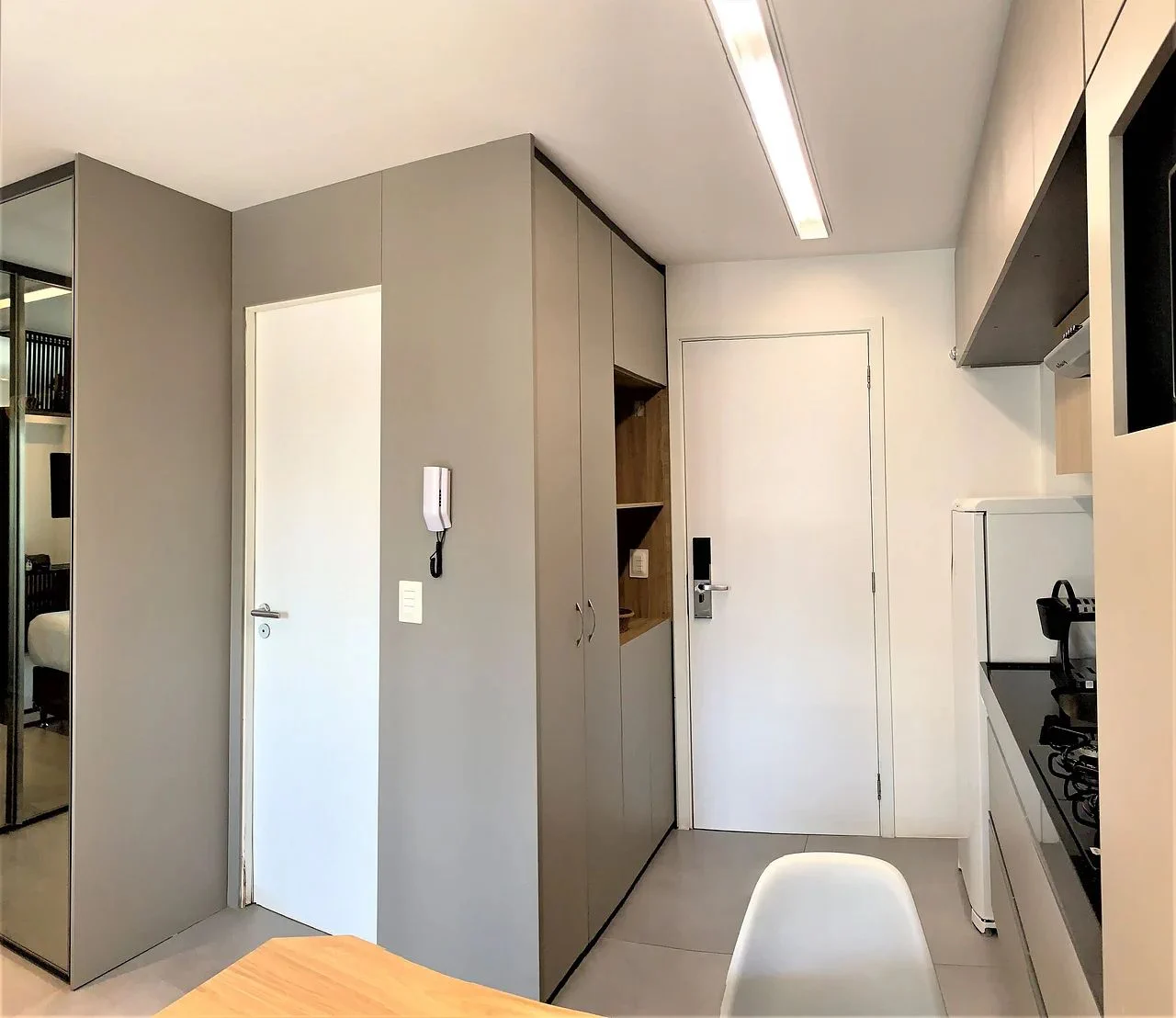 Sala de Estar — Studio no Edifício Time em Maceió by Qavi