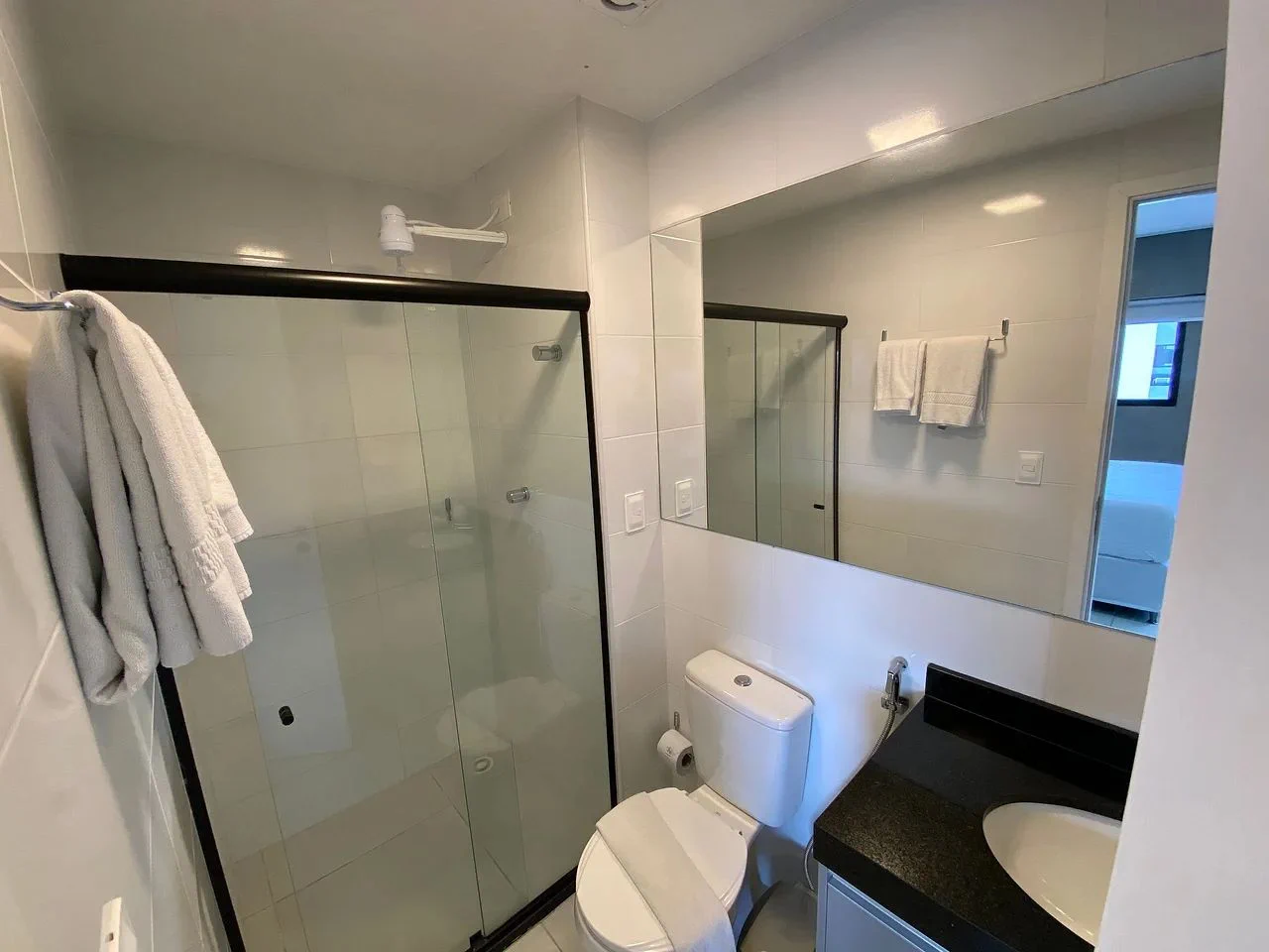 Cuarto de baño — Studio no Edifício Time em Maceió by Qavi