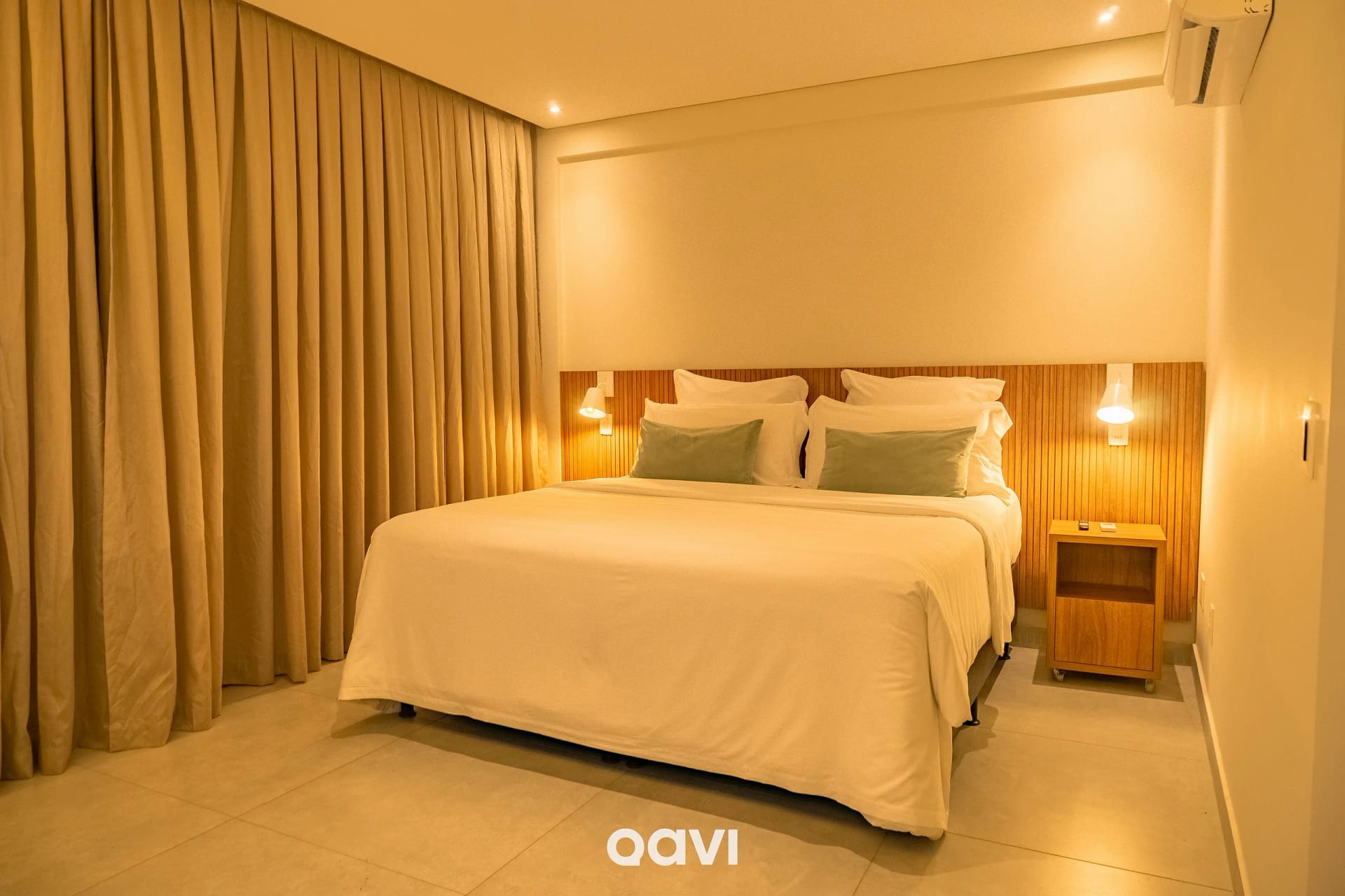 Quarto — Flat Ile de Pipa Algarve by Qavi