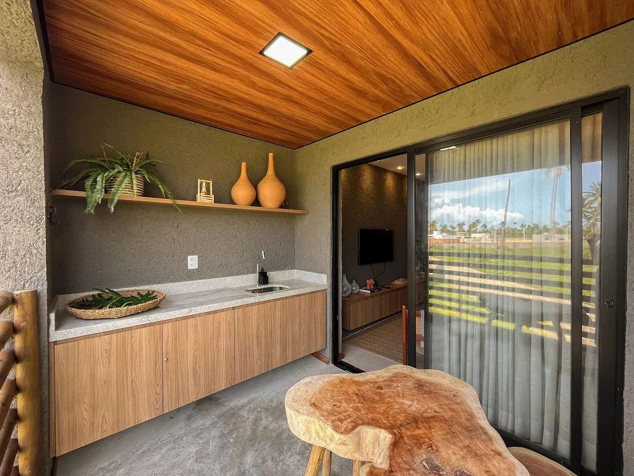 Fachada / Terraza — Apartamento Varanda Manatee em Milagres by Qavi