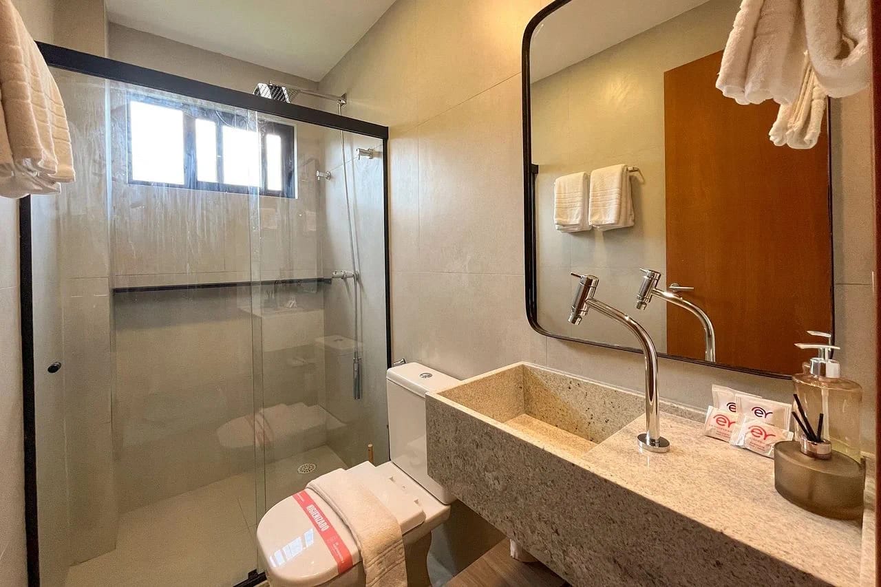 Banheiro — Apartamento Varanda Manatee em Milagres by Qavi