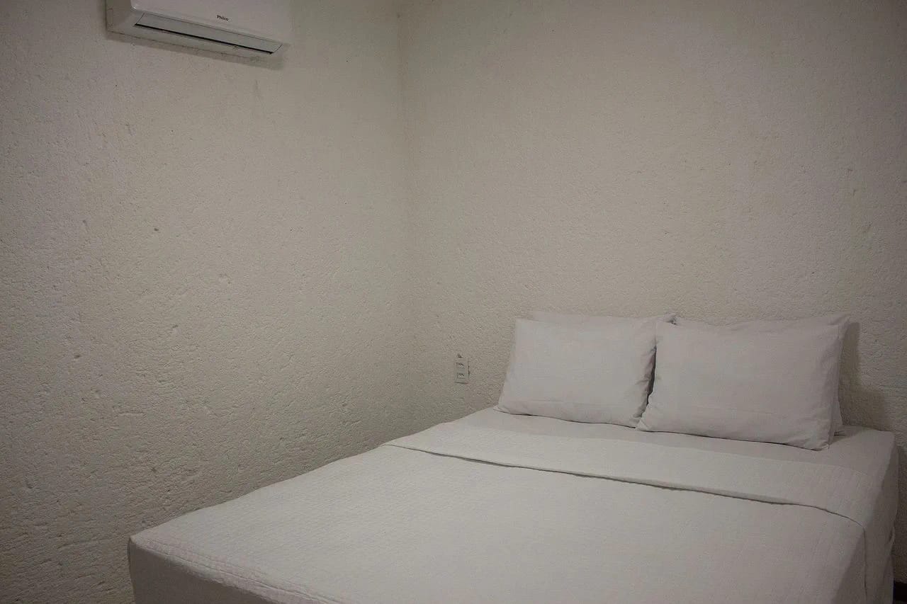 Dormitorio — Apartamento Varanda Manatee em Milagres by Qavi
