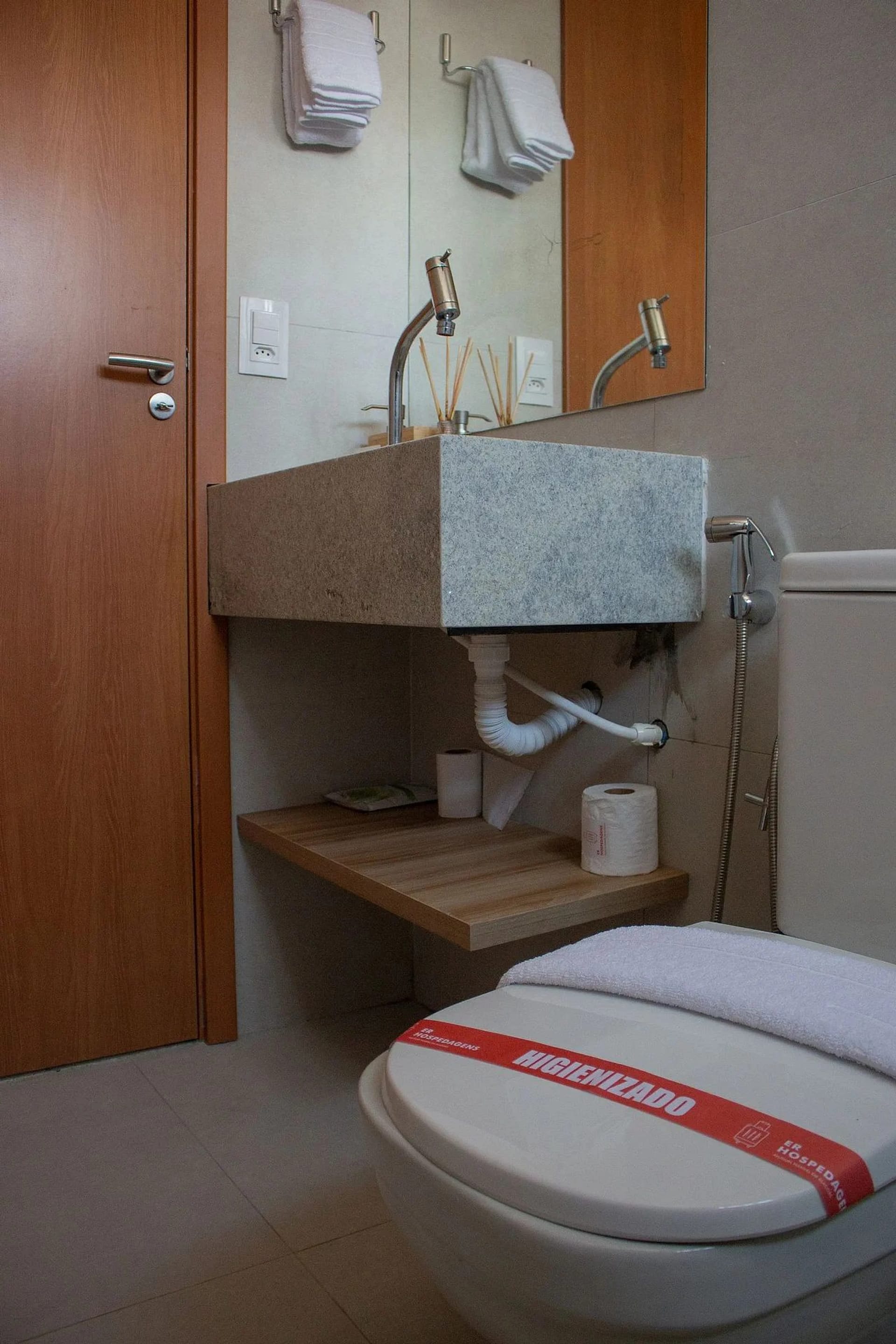 Baño — Apartamento Varanda Manatee em Milagres by Qavi