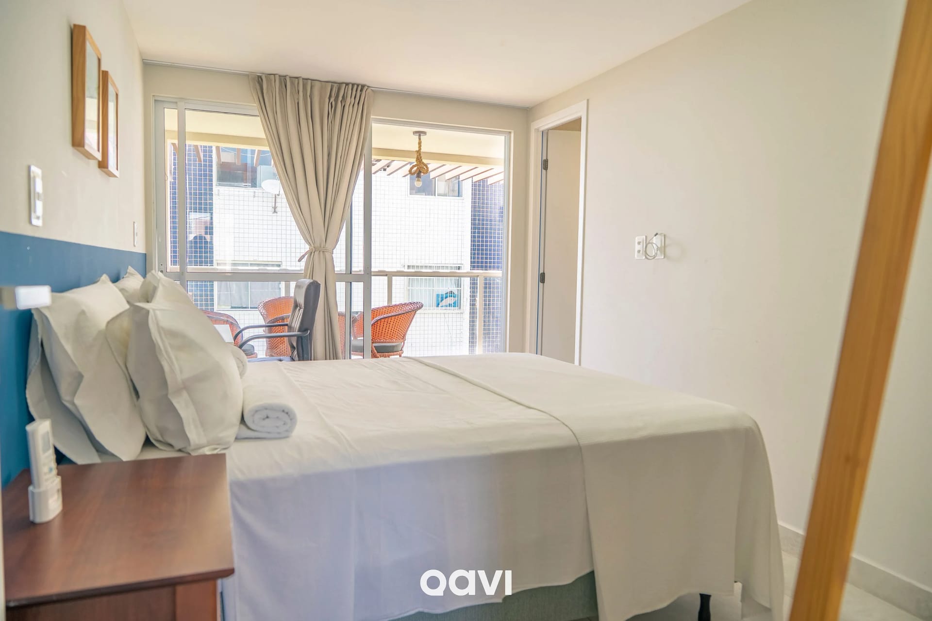 Bedroom — Triplex piscina privativa em Pirangi by Qavi
