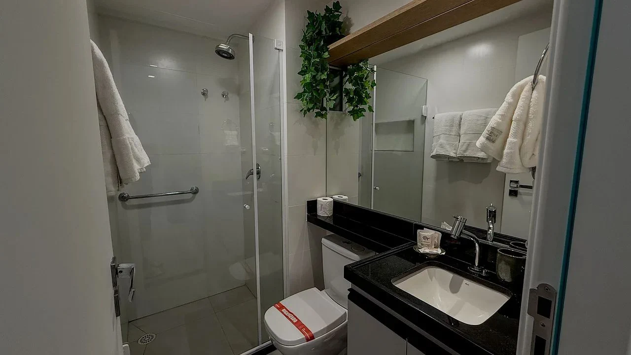 Toilet — Studio Varanda Vista Mar RN Studio Maceió by Qavi