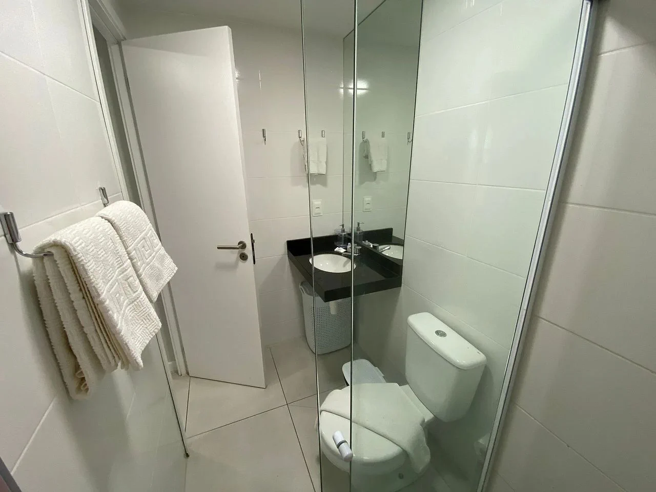 Toilet — Apartamento no Edifício Time em Maceió by Qavi
