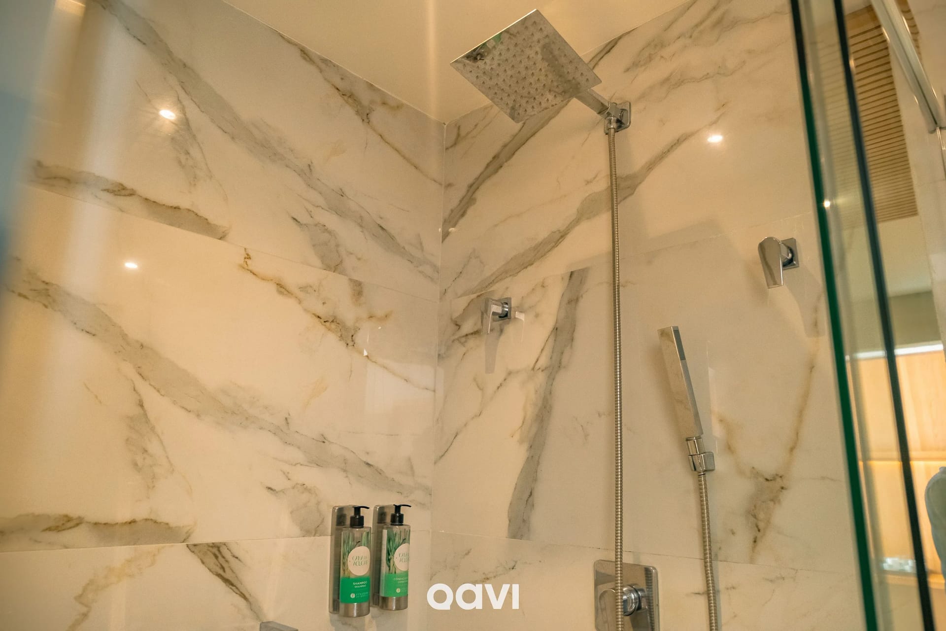 Baño — Quarto Superior Frente Piscina