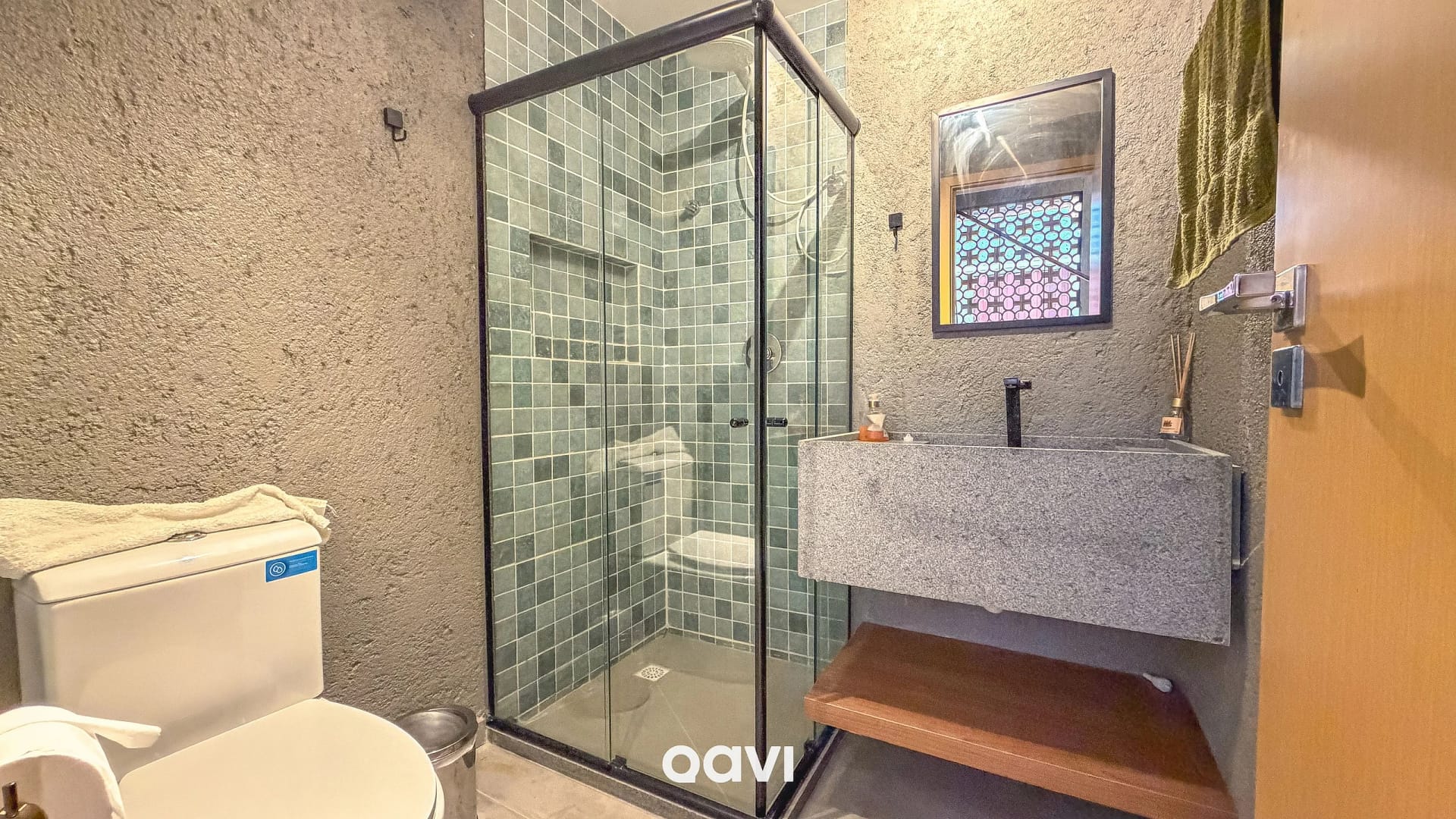 Baño — Casa Design com Piscina e Jacuzzi Milagres by Qavi