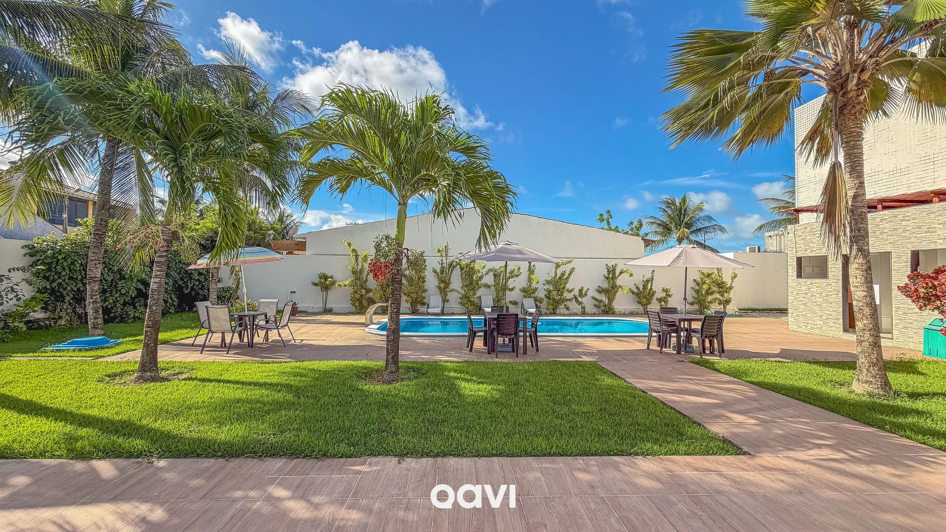 Área y comodidades — Bangalô Ibiza na Villa Puçá Milagres by Qavi