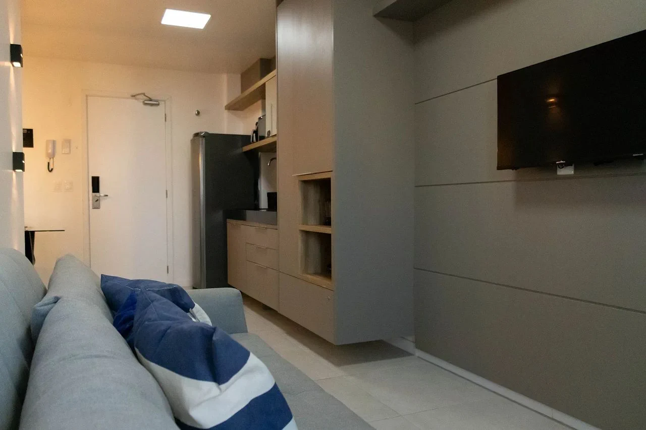 Sala de Estar — Apartamento no Edifício Time em Maceió by Qavi