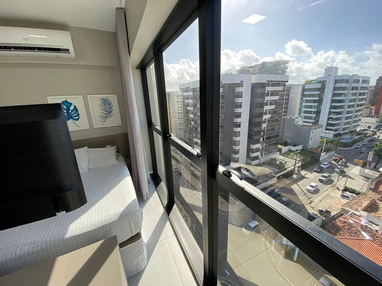 Dormitorio — Studio no Edifício Time em Maceió by Qavi