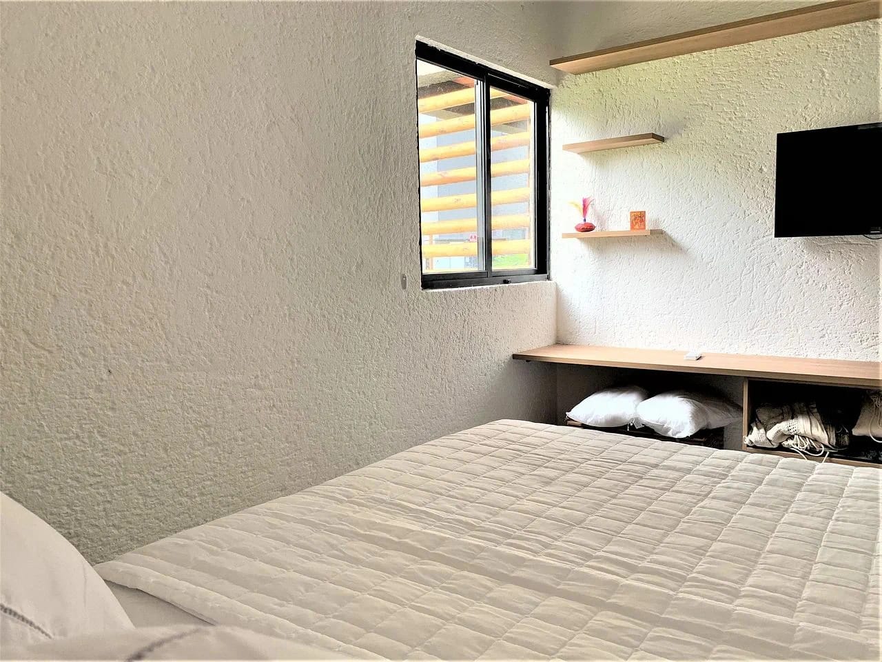 Dormitorio — Apartamento Manatee em Milagres by Qavi
