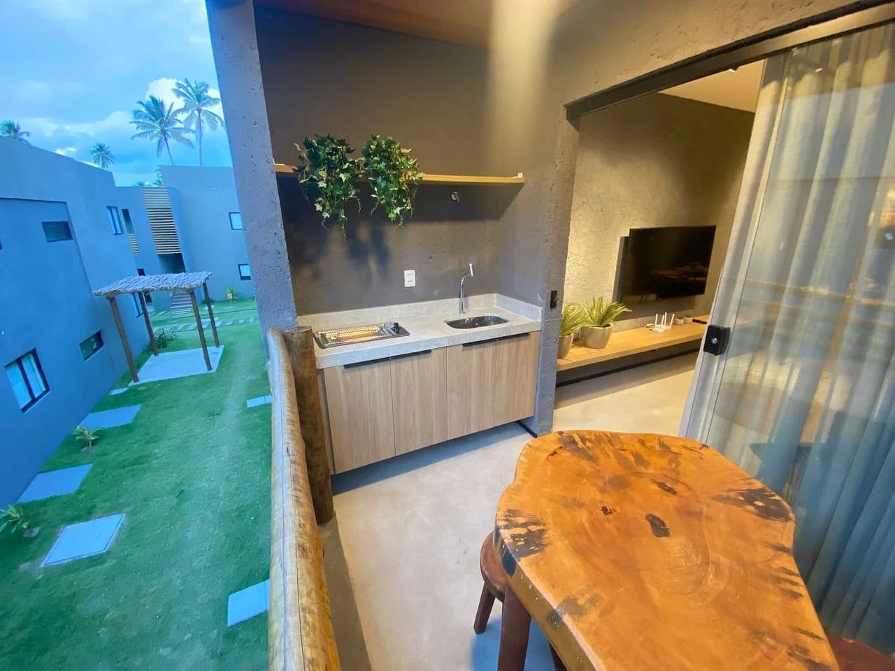 Fachada / Terraza