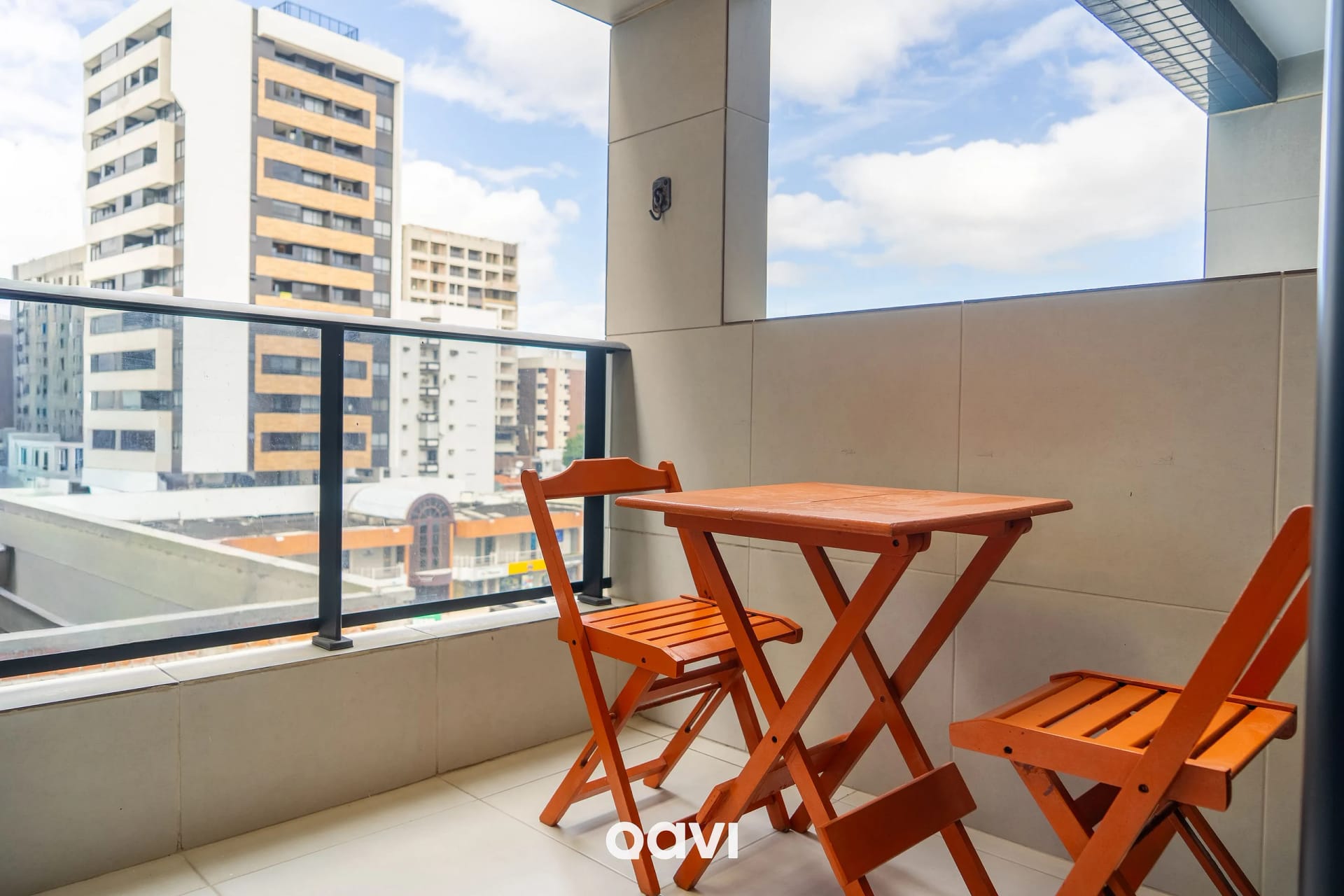 Varanda / Terraço — Apartamento no Edifício Time em Maceió by Qavi