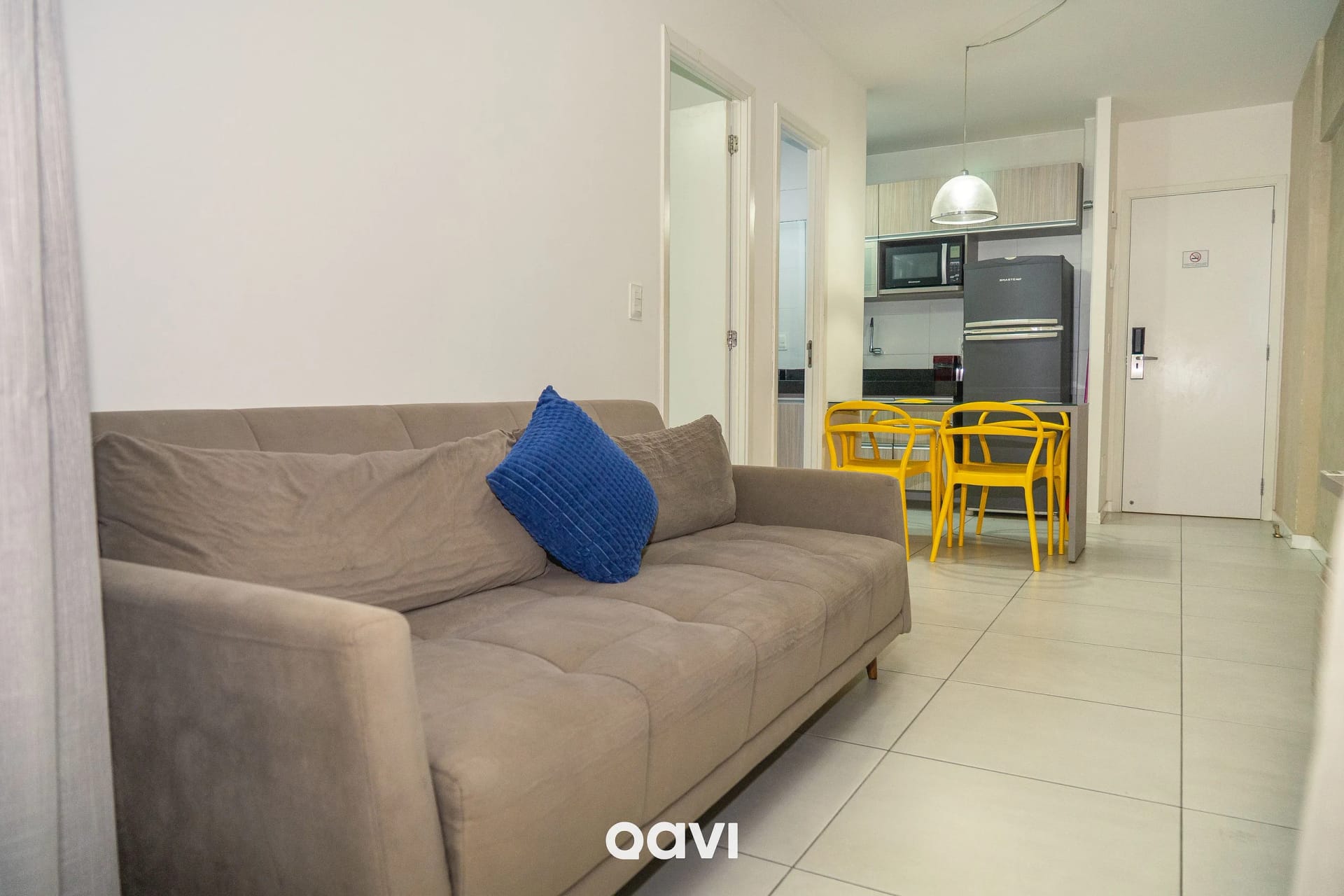 Sala de Estar — Apartamento no Edifício Time em Maceió by Qavi