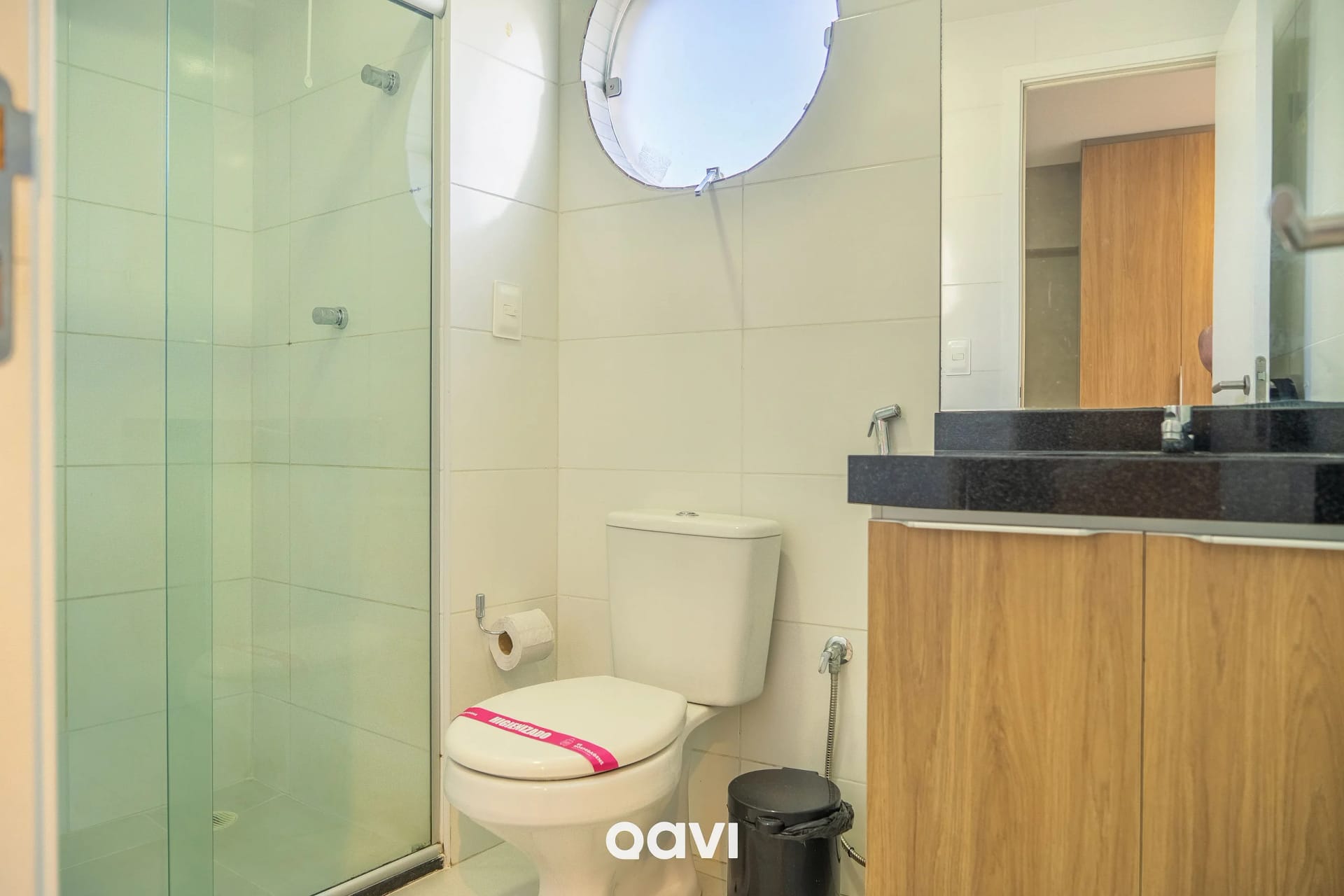 Toilet — Studio Edifício Time em Maceió by Qavi