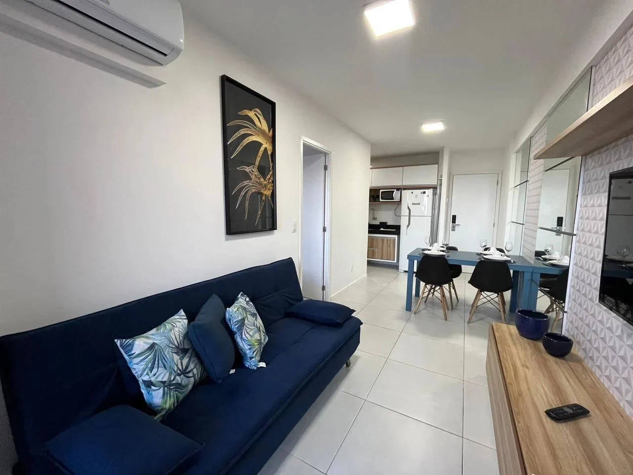 Living Room — Apartamento no Edifício Time em Maceió by Qavi