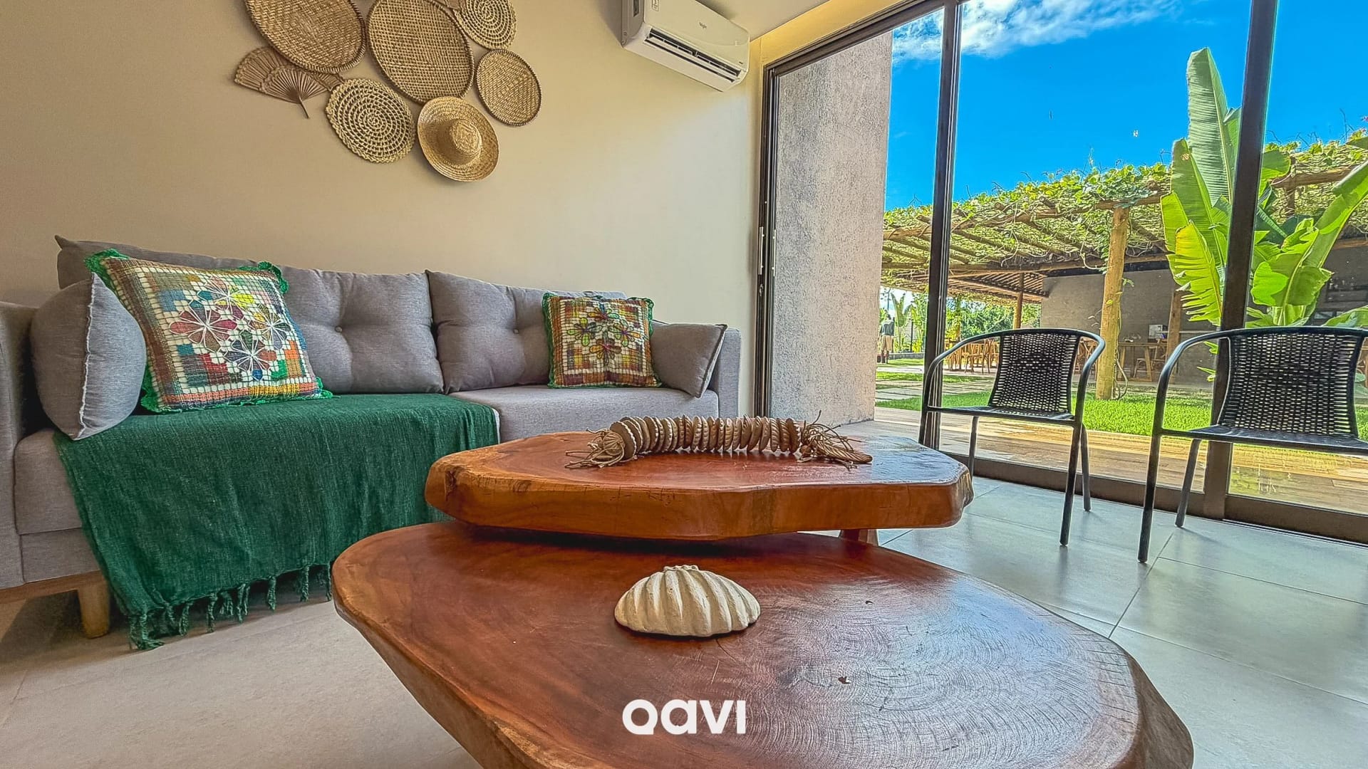 Living Room — Apartamento Manah Milagres by Qavi