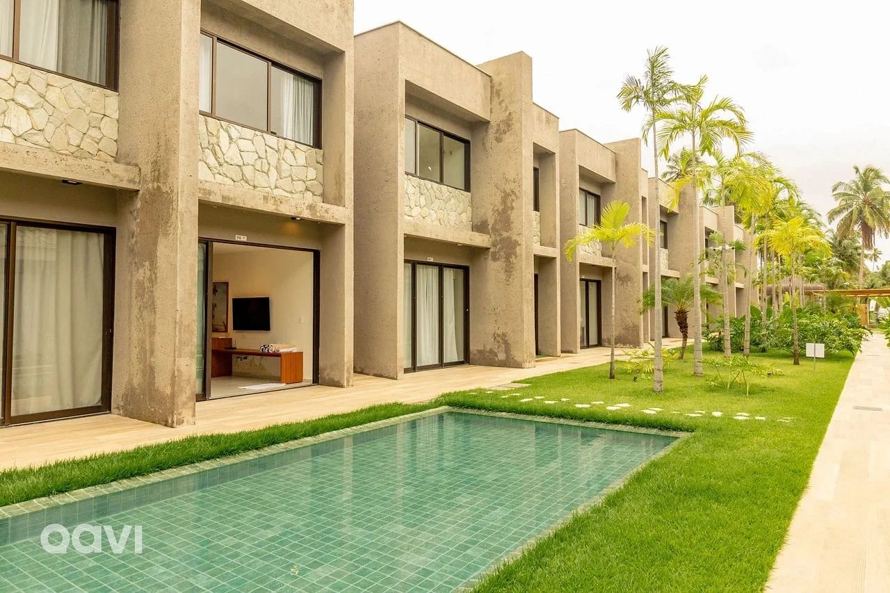 Swimming pool — Apartamento Manah Milagres by Qavi