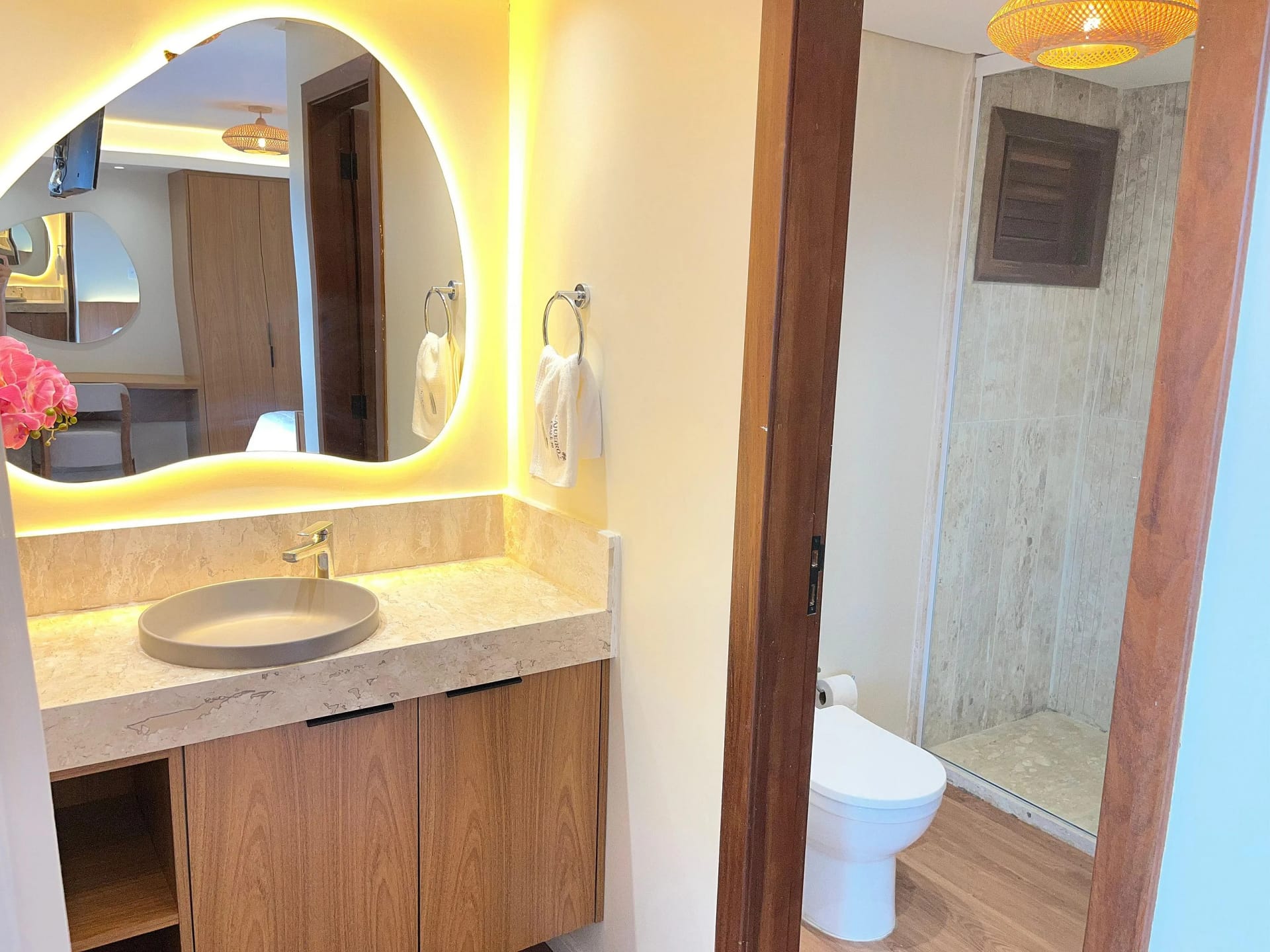 Baño — Chalé Cajueiro Vila Mar Resort by Qavi