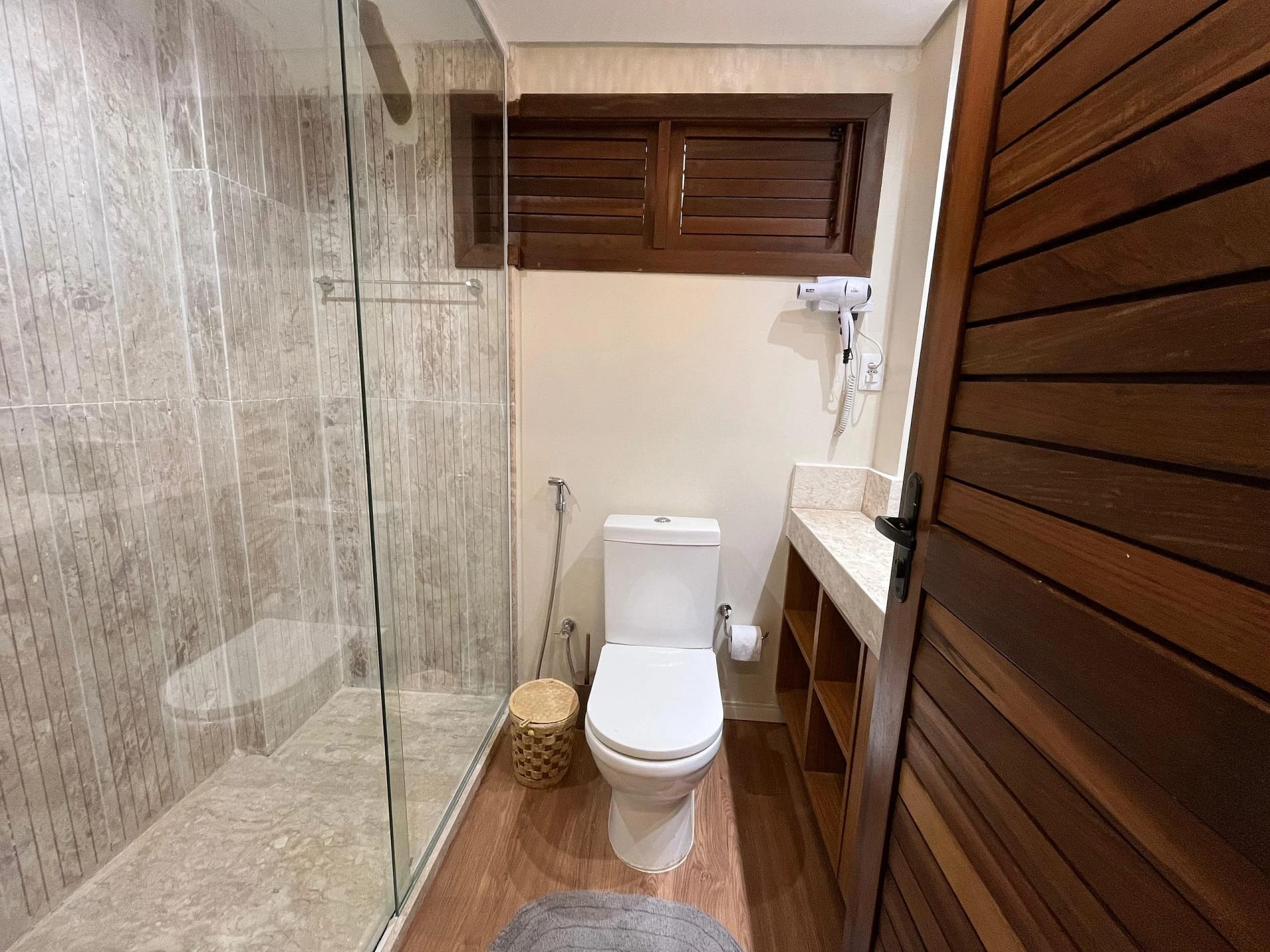 Baño — Chalé Cajueiro Vila Mar Resort by Qavi