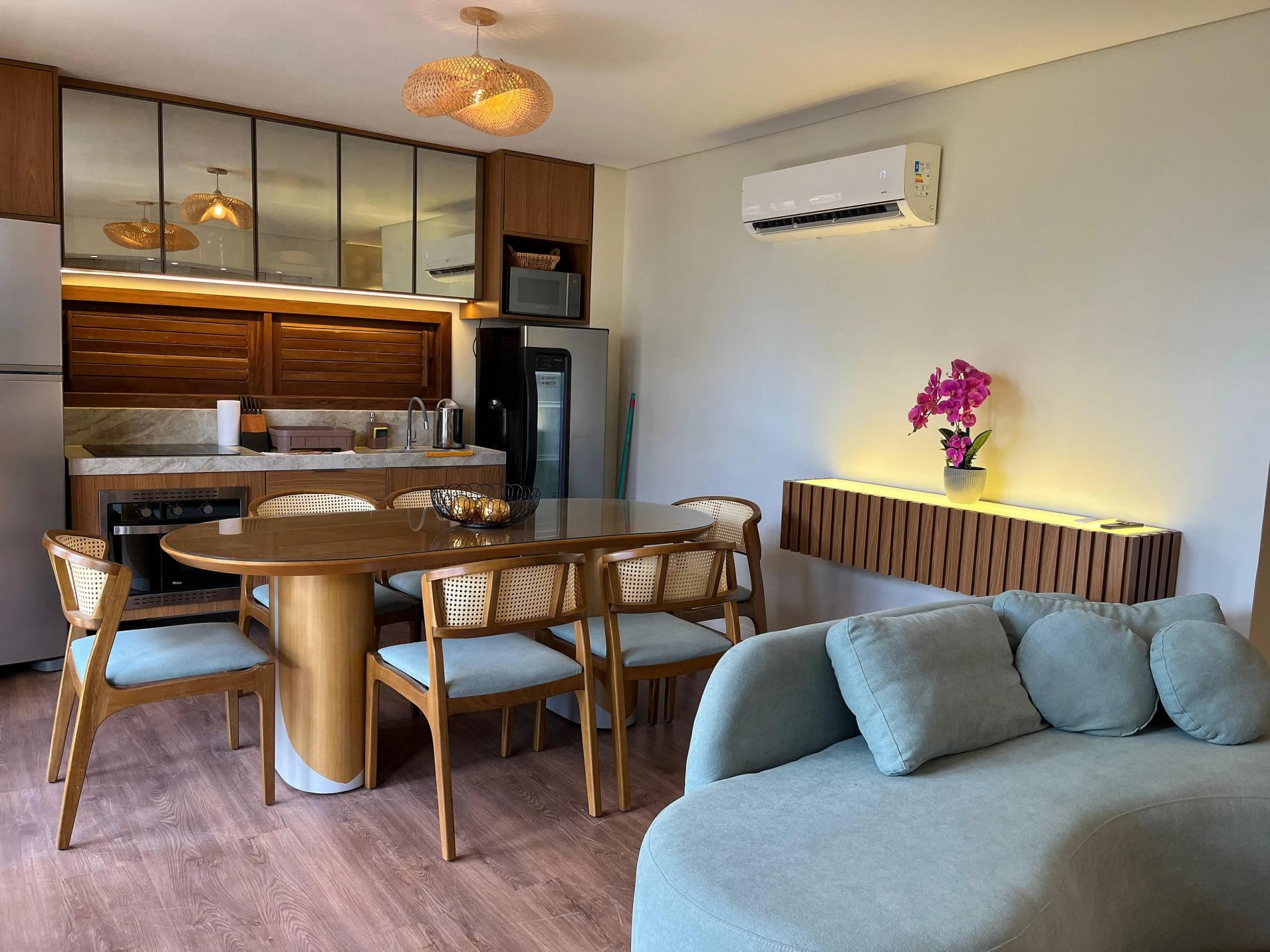 Sala de Estar — Chalé Cajueiro Vila Mar Resort by Qavi