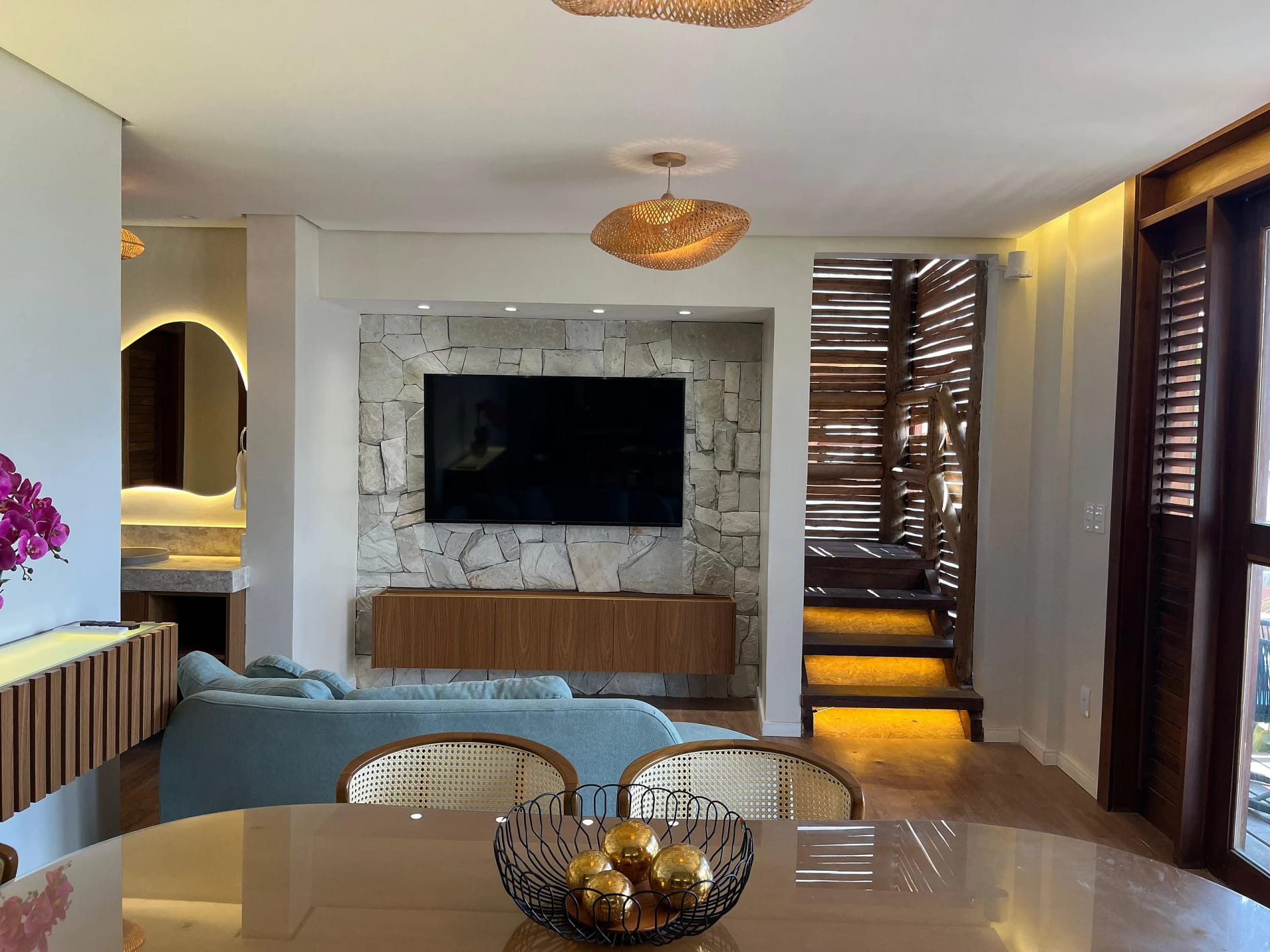 Sala de Estar — Chalé Cajueiro Vila Mar Resort by Qavi
