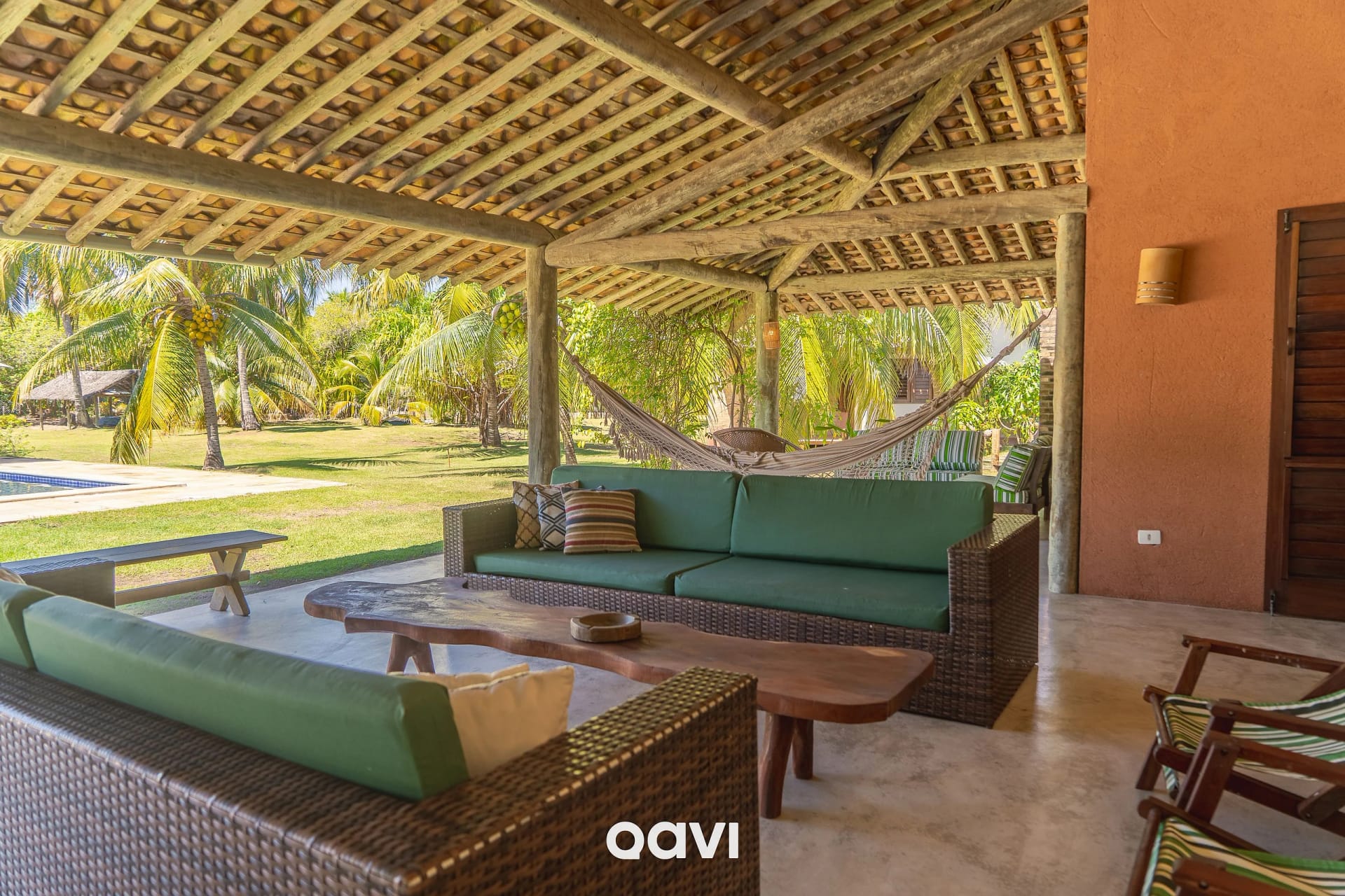 Área e instalações — Casa Manatí Beira-Mar em Milagres by Qavi