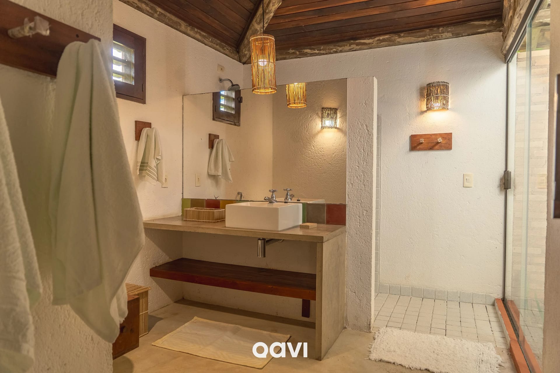 Toilet — Casa com Piscina Manatí Milagres by Qavi